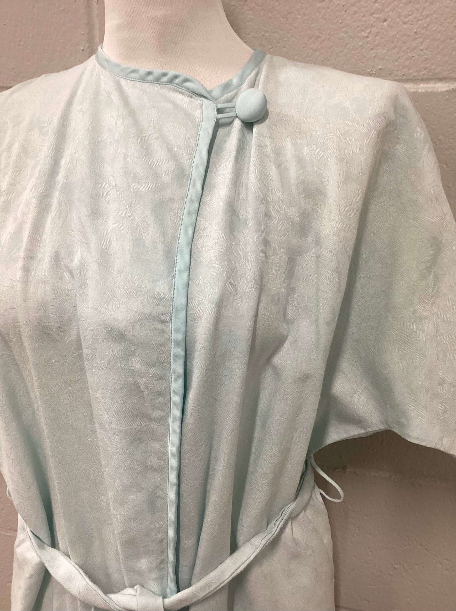Vintage Eve Stillman Couture Robe: No Size Tag Approximate S/M