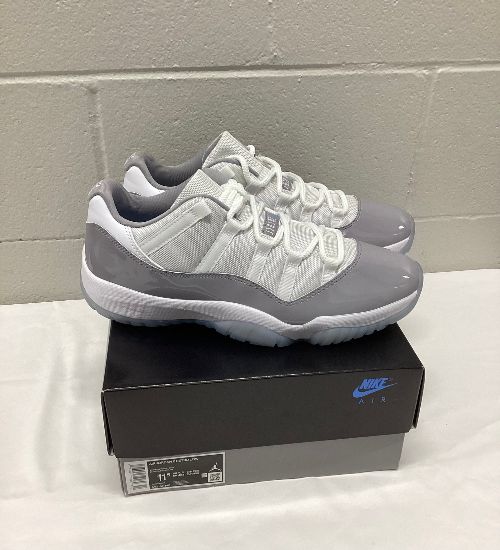 New Never Worn Nike Air Jordan 11 Retro Low Cement Grey: Mens 11.5