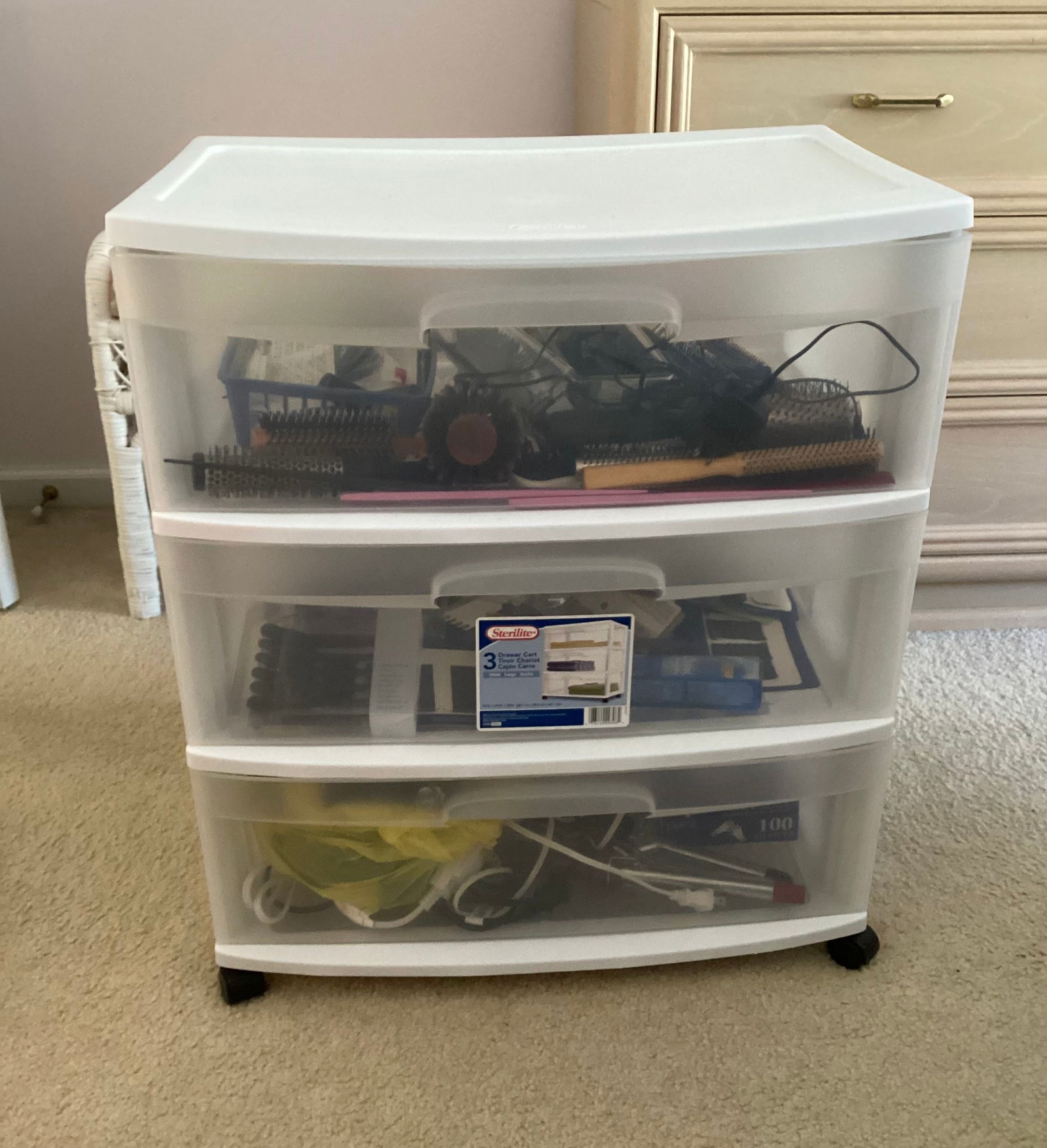 Sterilite Three Drawer Storage Cart Full of Salon/Hairstylist Tools (1 of 6)