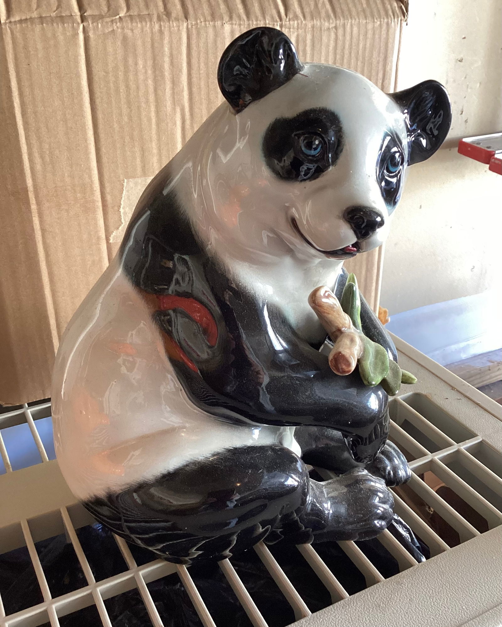 Ethan Allen Made in Italy Sitting Panda Statue: 11.5 inches