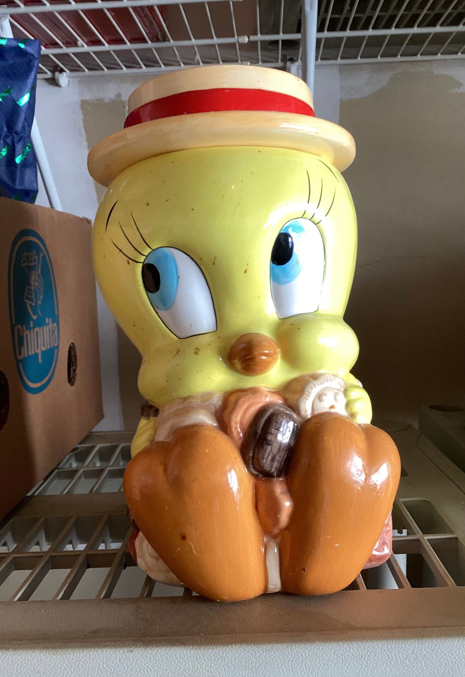 1993 Warner Bros Tweety Bird Cookie Jar (1 of 5)