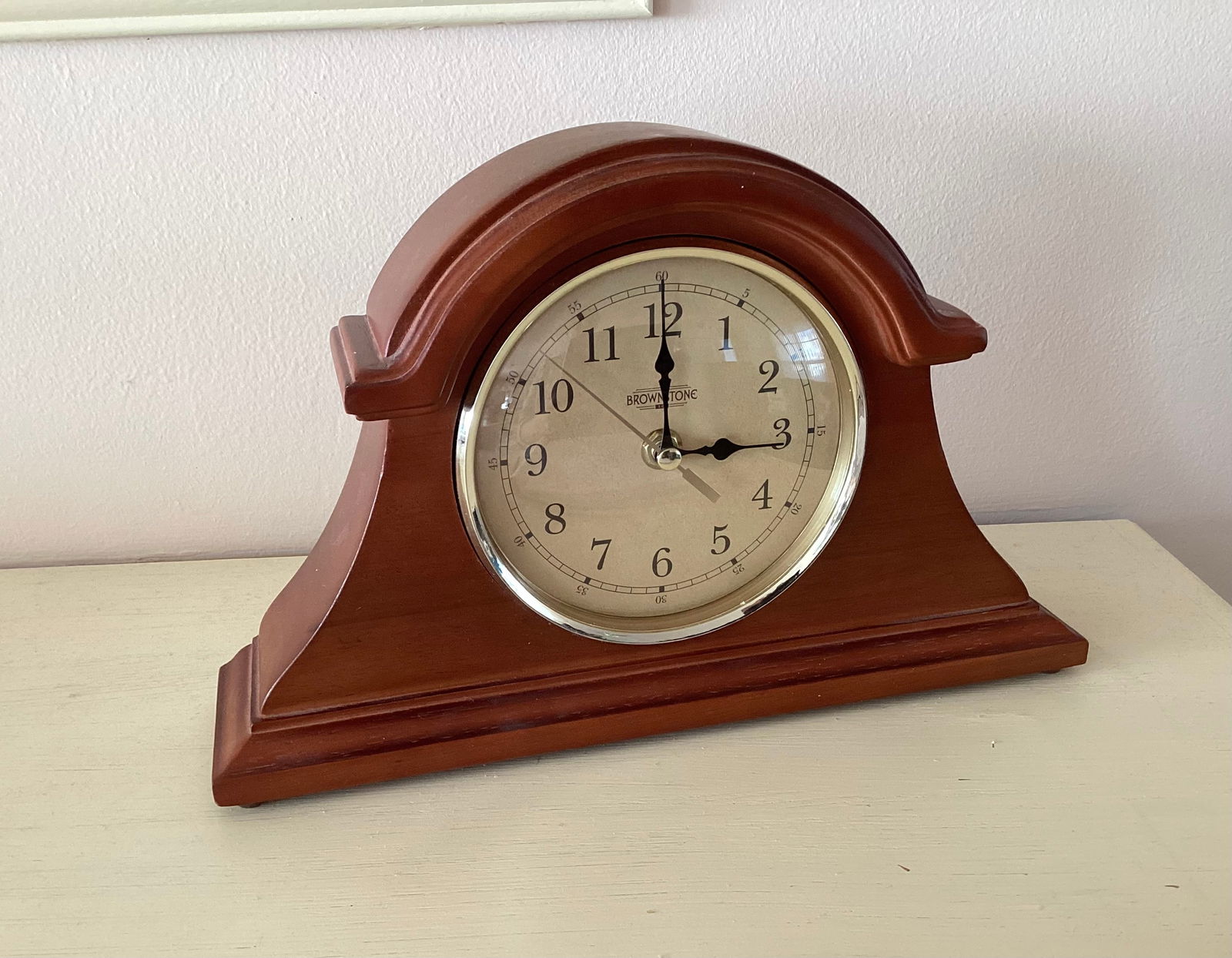 Brownstone Mantle Clock: Battery Operated 12 inches