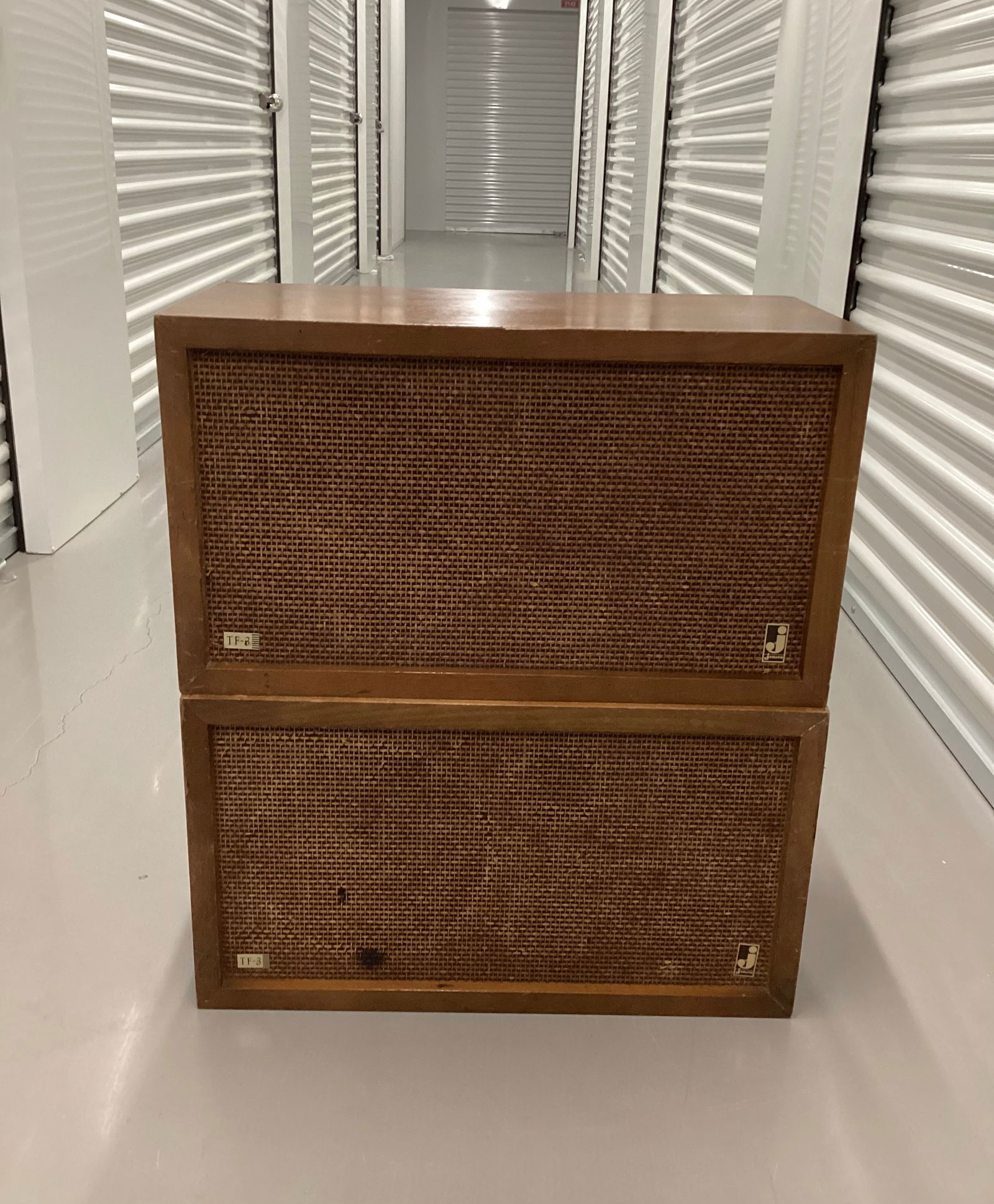 Vintage Jensen Speakers (1 of 5)