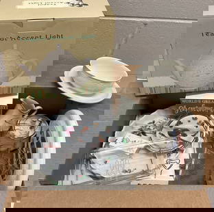 Box Lot Decor & Kitchen Items incl Villeroy & Boch: Cannot Ship