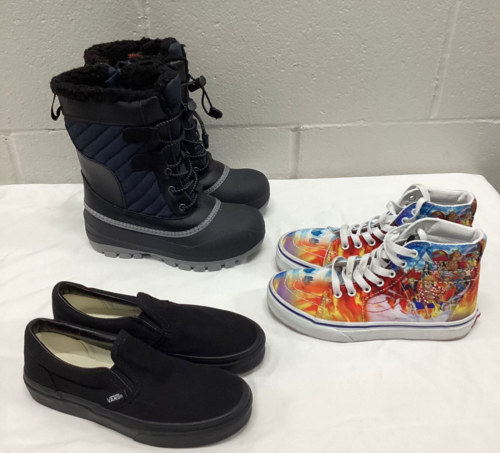 Children's Vans Anime & Canvas Slip On Size 2 & Snow Boots: Boots Size 1