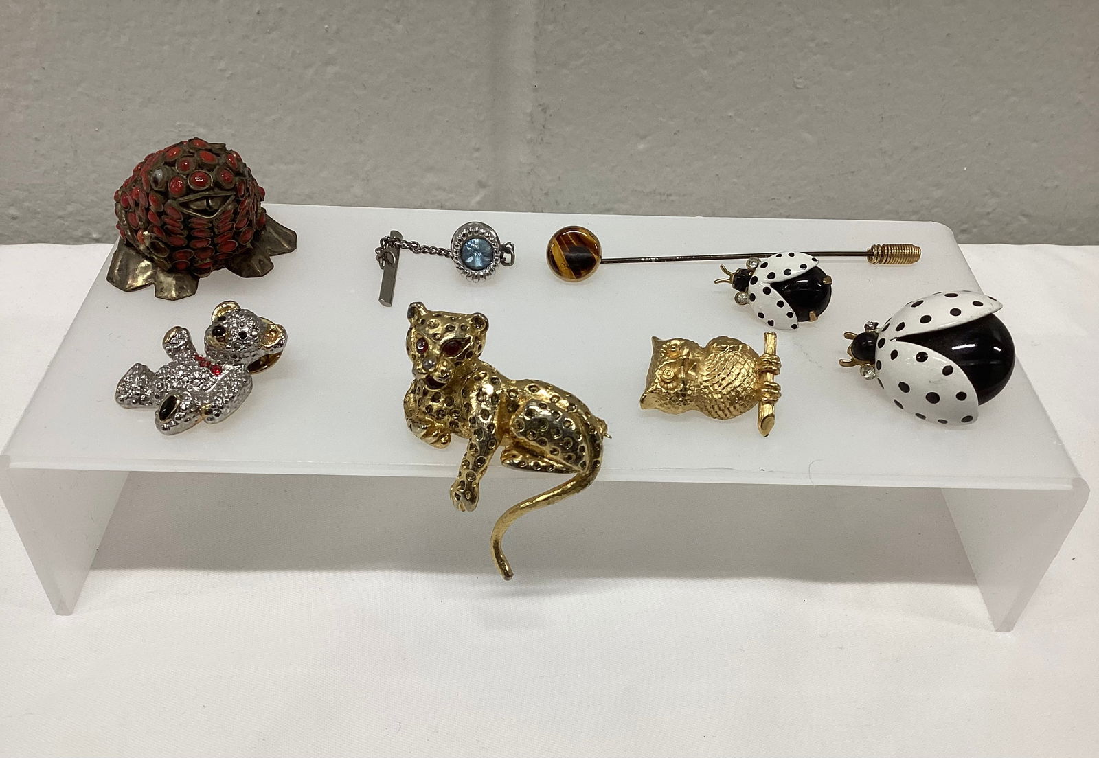 Vintage Trifari Owl & Other Pins & Brooches (1 of 5)