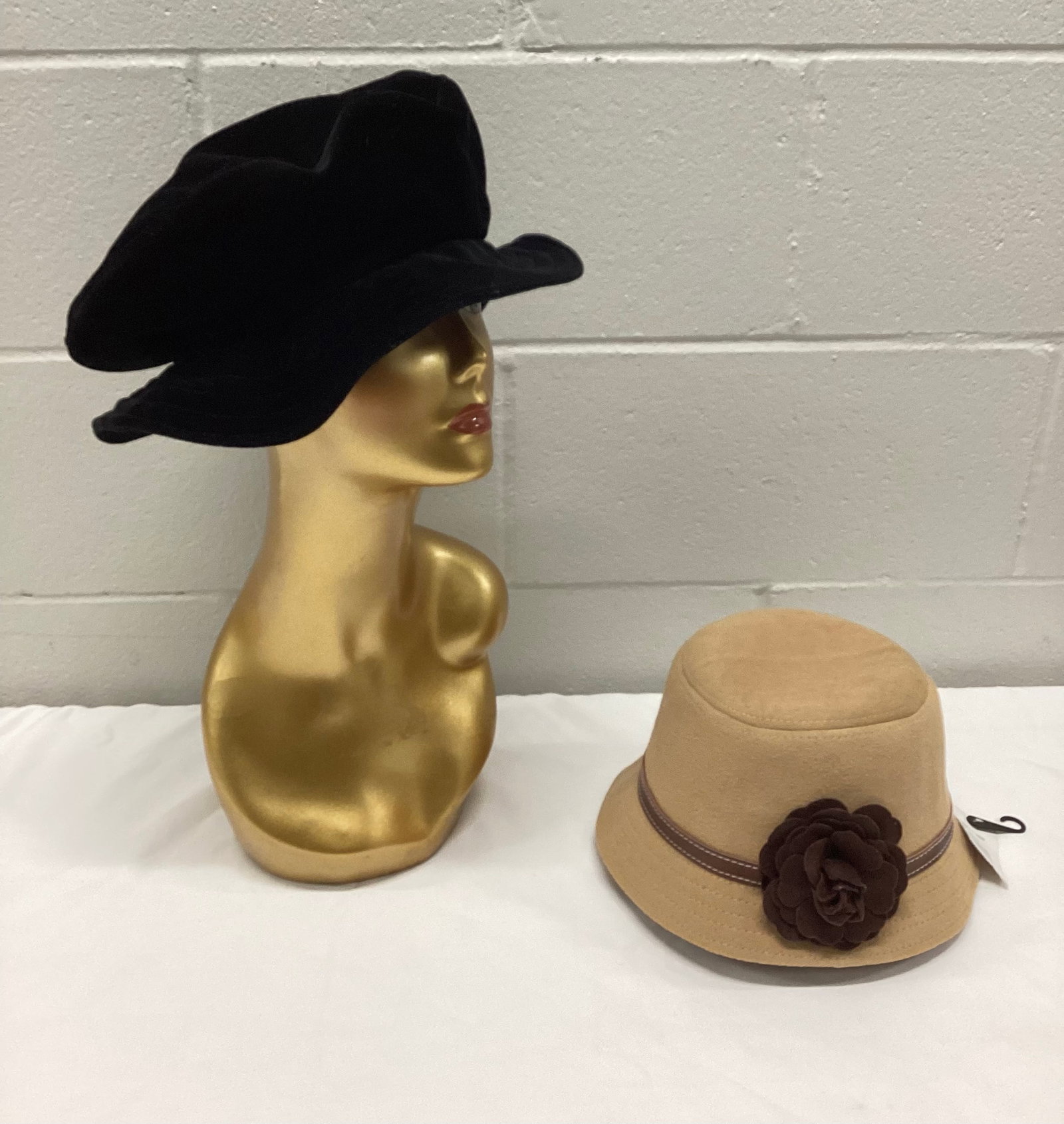 Made in England & Manhattan Hat Company Hats: Manhattan Hat Co New With Tag