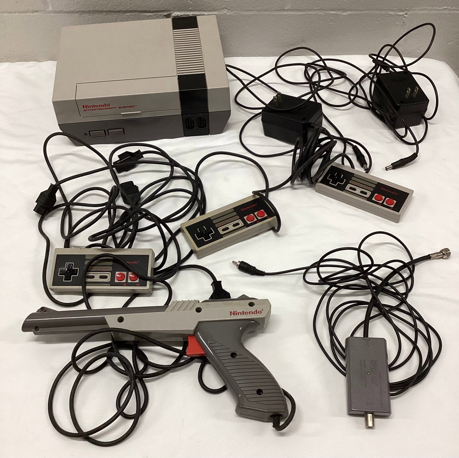 Nintendo Video Game System With Accessories (1 of 6)