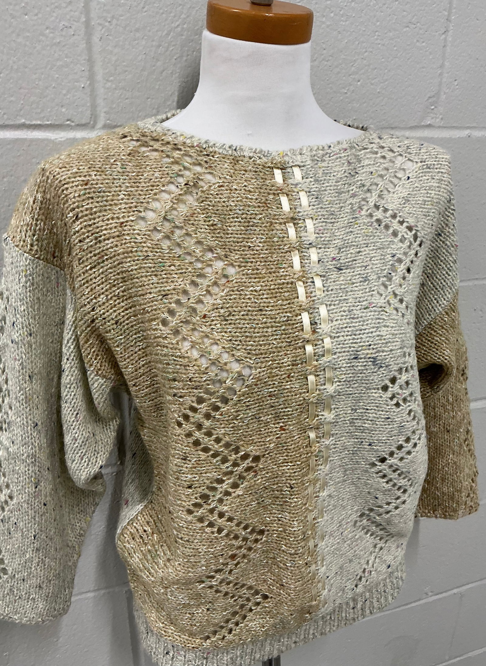 Vintage Albee Open Knit Sweater: Size L