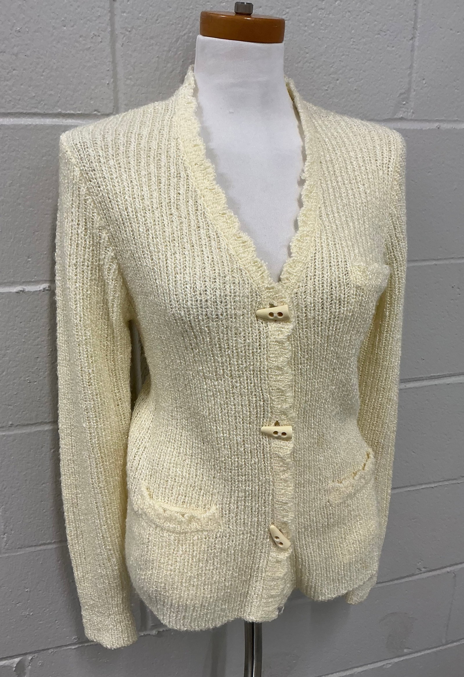Vintage Today’s Jr Toggle Button Cardigan: Size M
