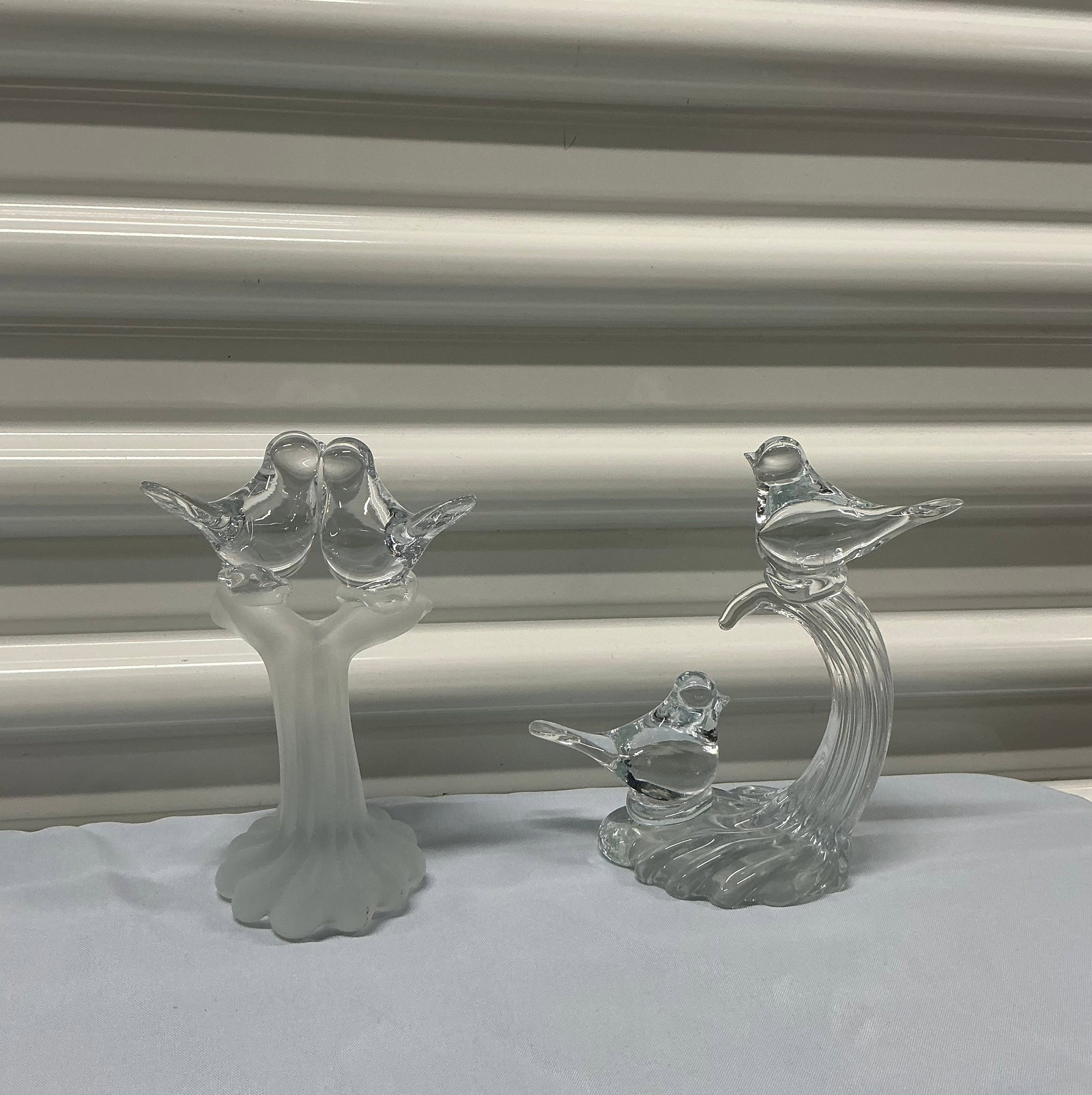 Pair of Glass Bird Statues: Larger 6x5.25