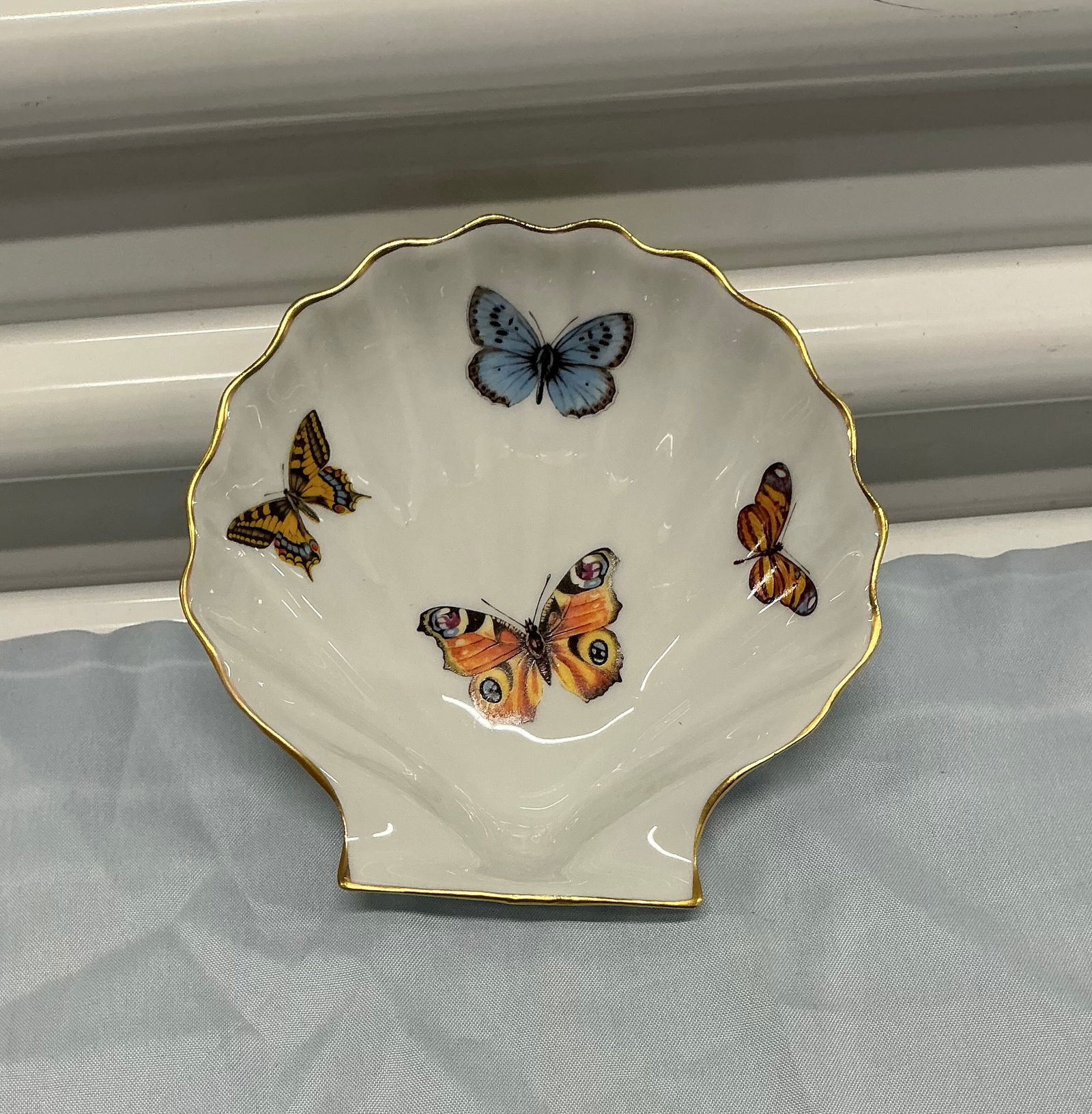 Vintage Limoges Butterfly Shell Trinket Dish (1 of 5)