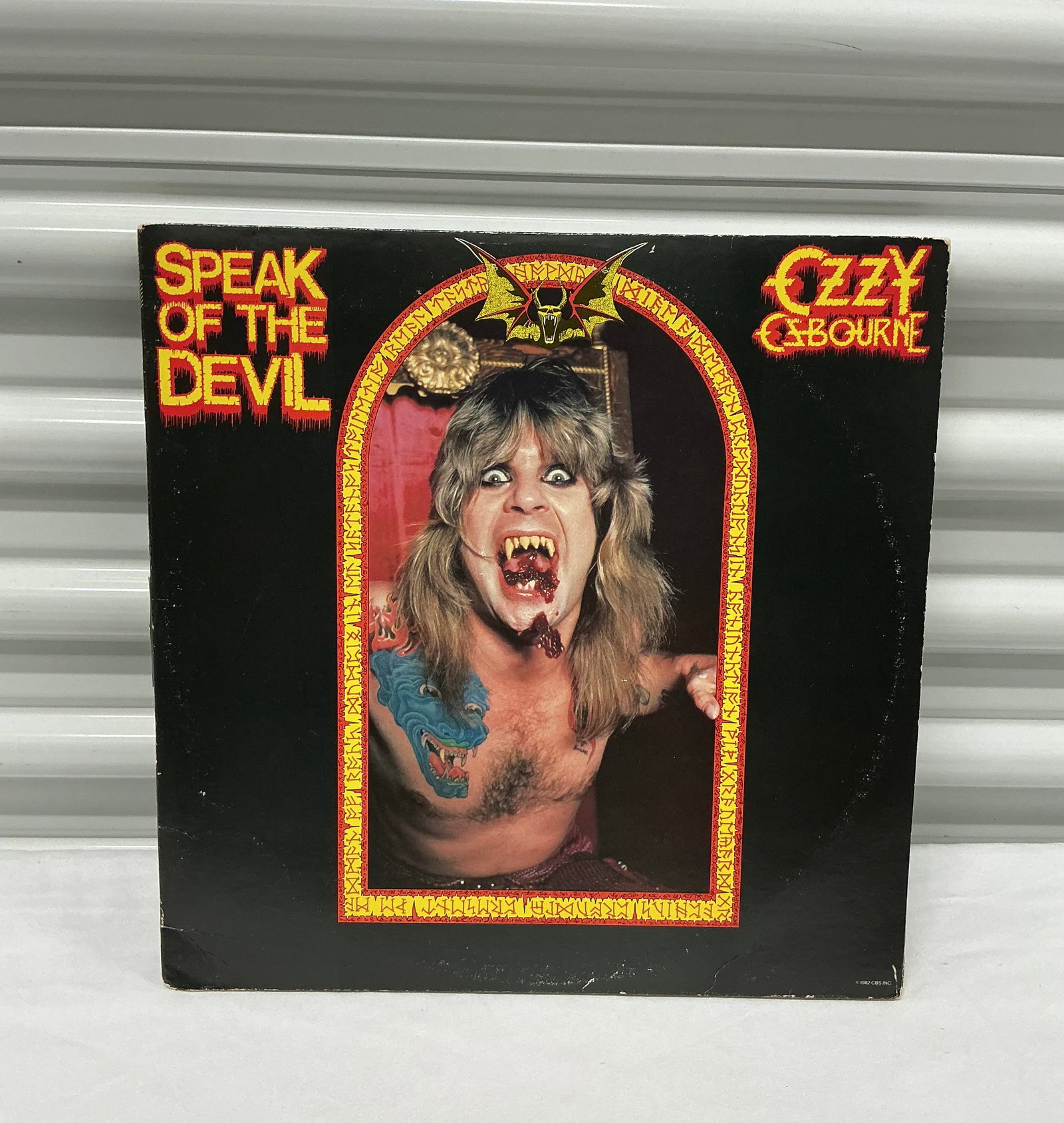 1982 Ozzy Ozbourne Speak of the Devil Double Vinyl Record: All Untested & Unchecked. If you have a question about a specific record, please ask prior to bidding