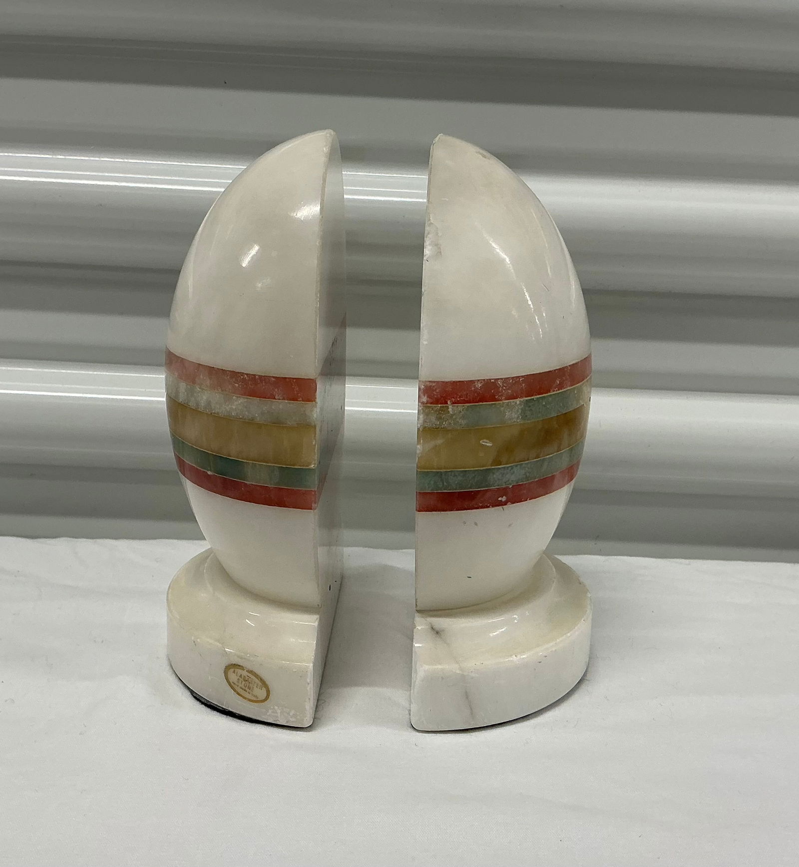 Pair of Alabaster Book Ends Hand Made In Italy (1 of 4)