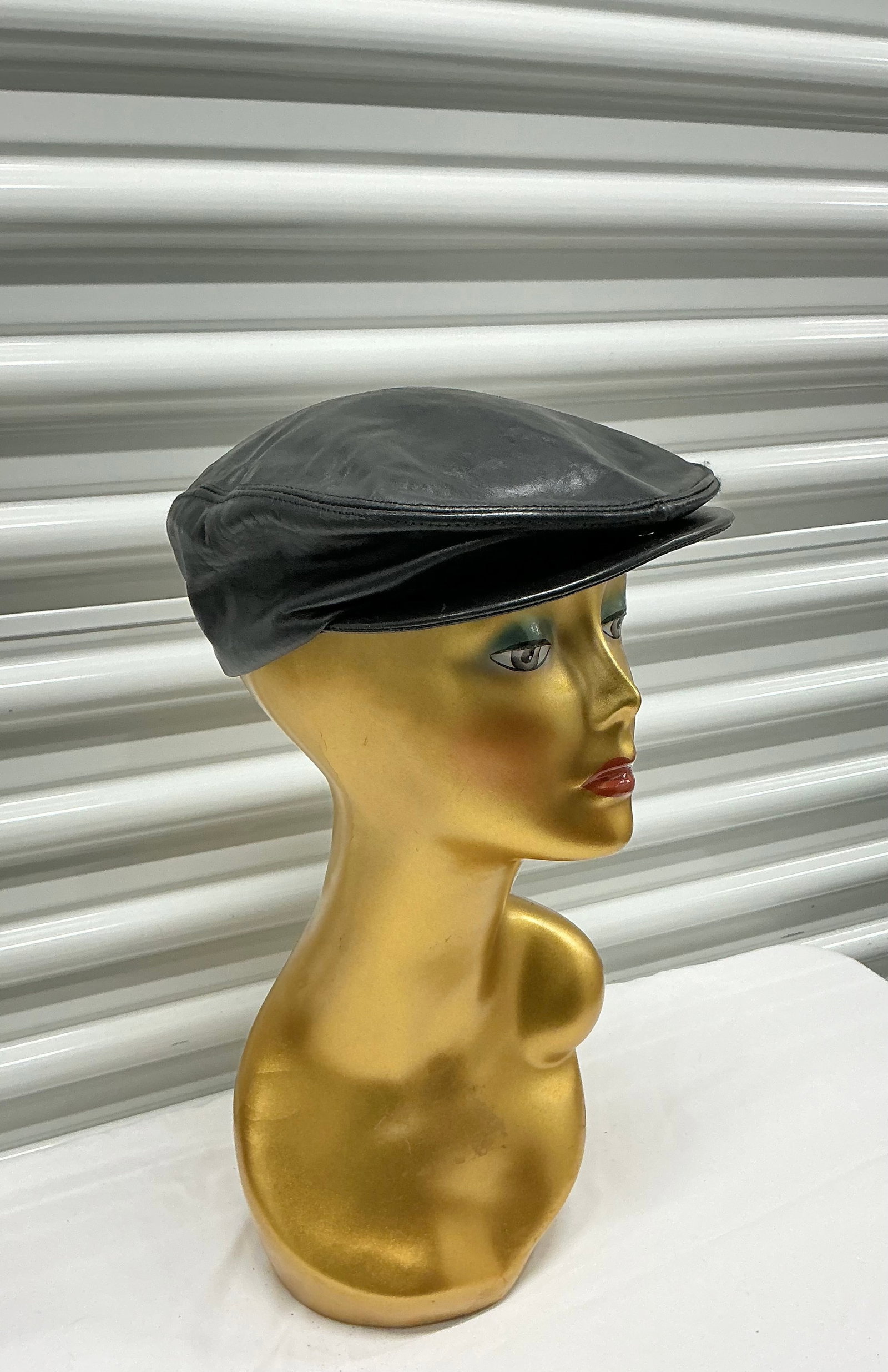 Vintage Genuine Leather Newsboy Cabbie Hat: Size XL