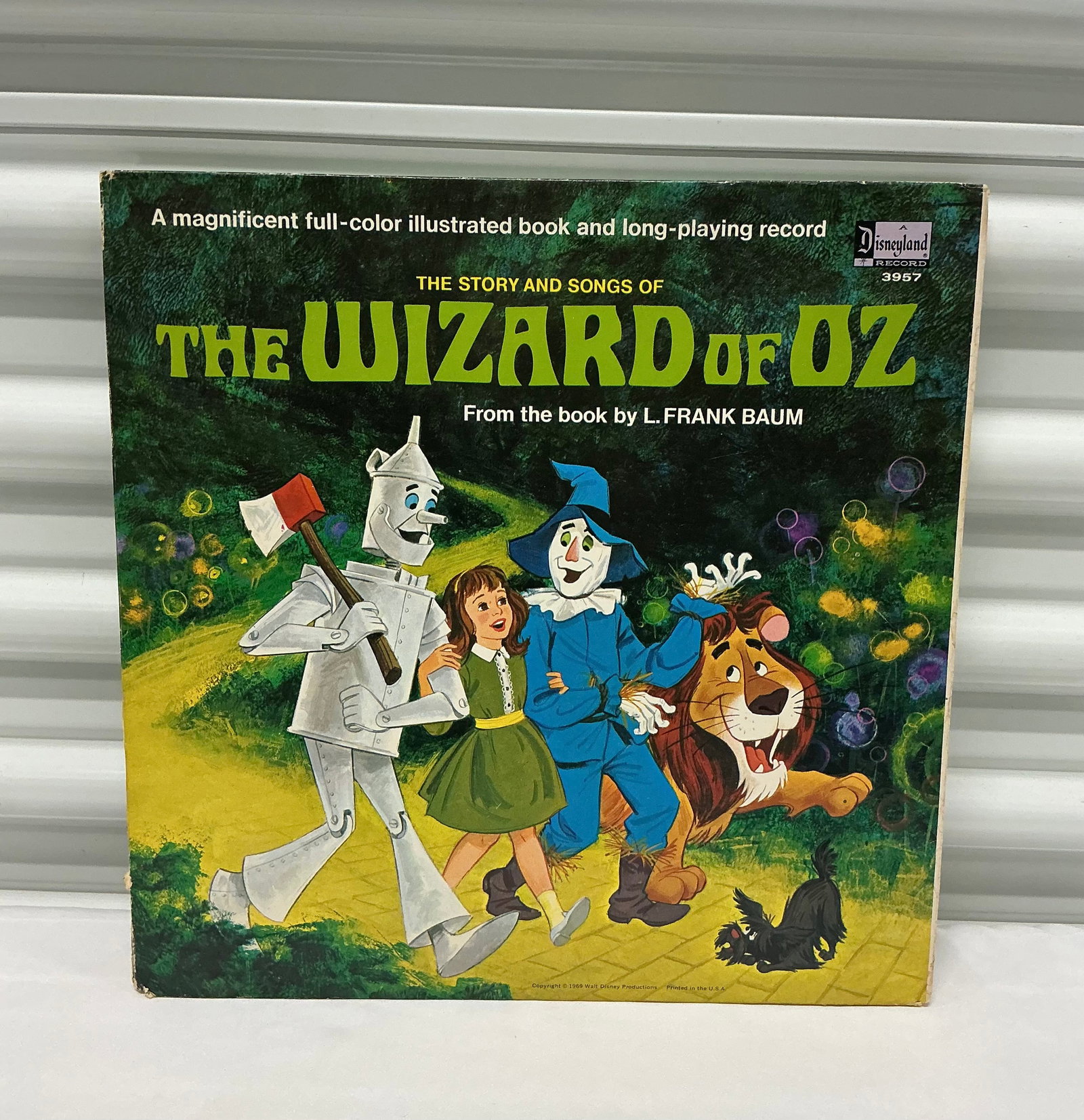 1969 The Wizard Of Oz Disneyland Vinyl Record: All Untested & Unchecked - If you have a question about a specific record, please ask before bidding