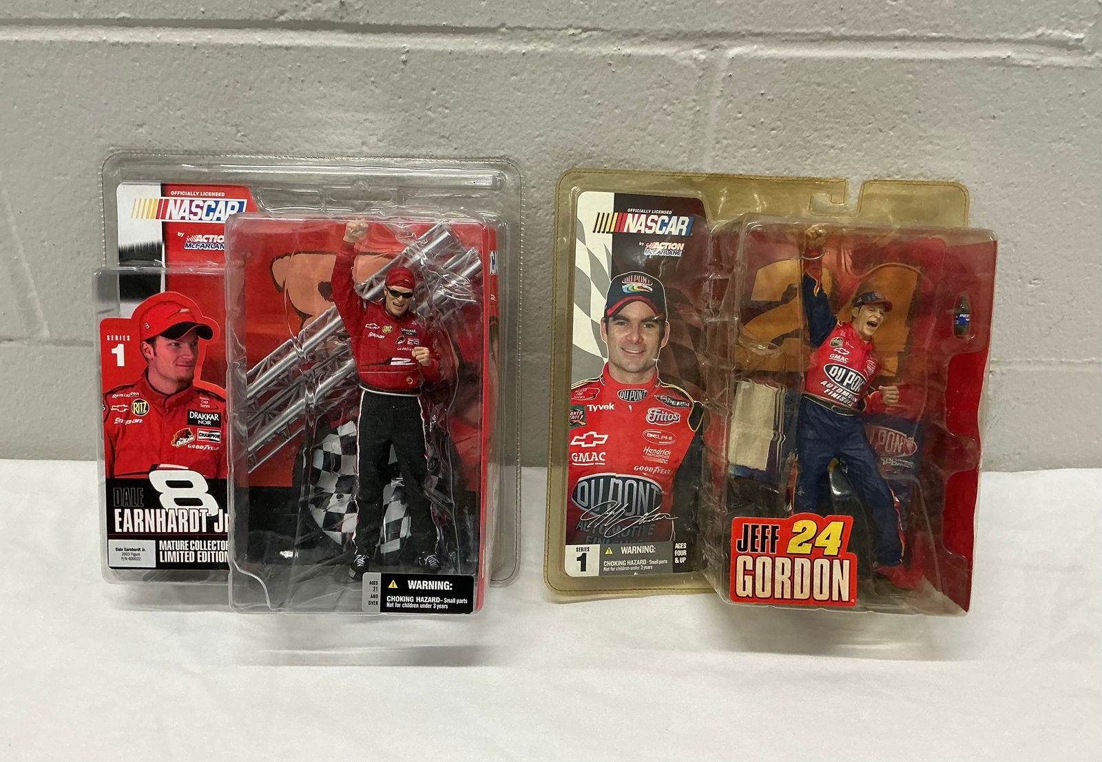 Series 1 NASCAR Action Figures Earnhardt Jr & Jeff Gordon: New in package