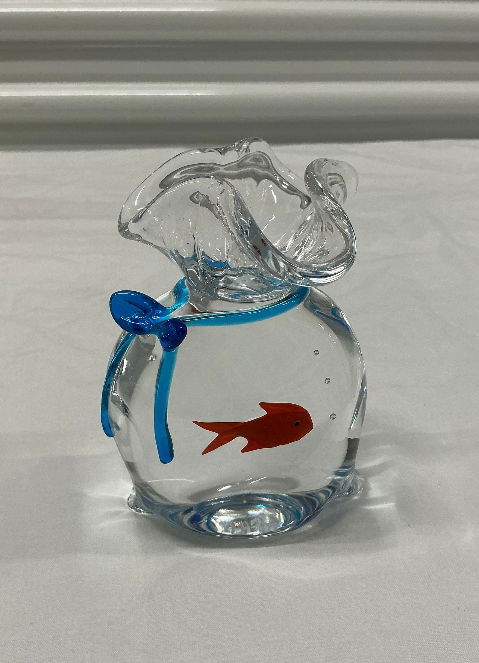 Signed Oscar Zanetti Murano Fish Bowl: 5 inches