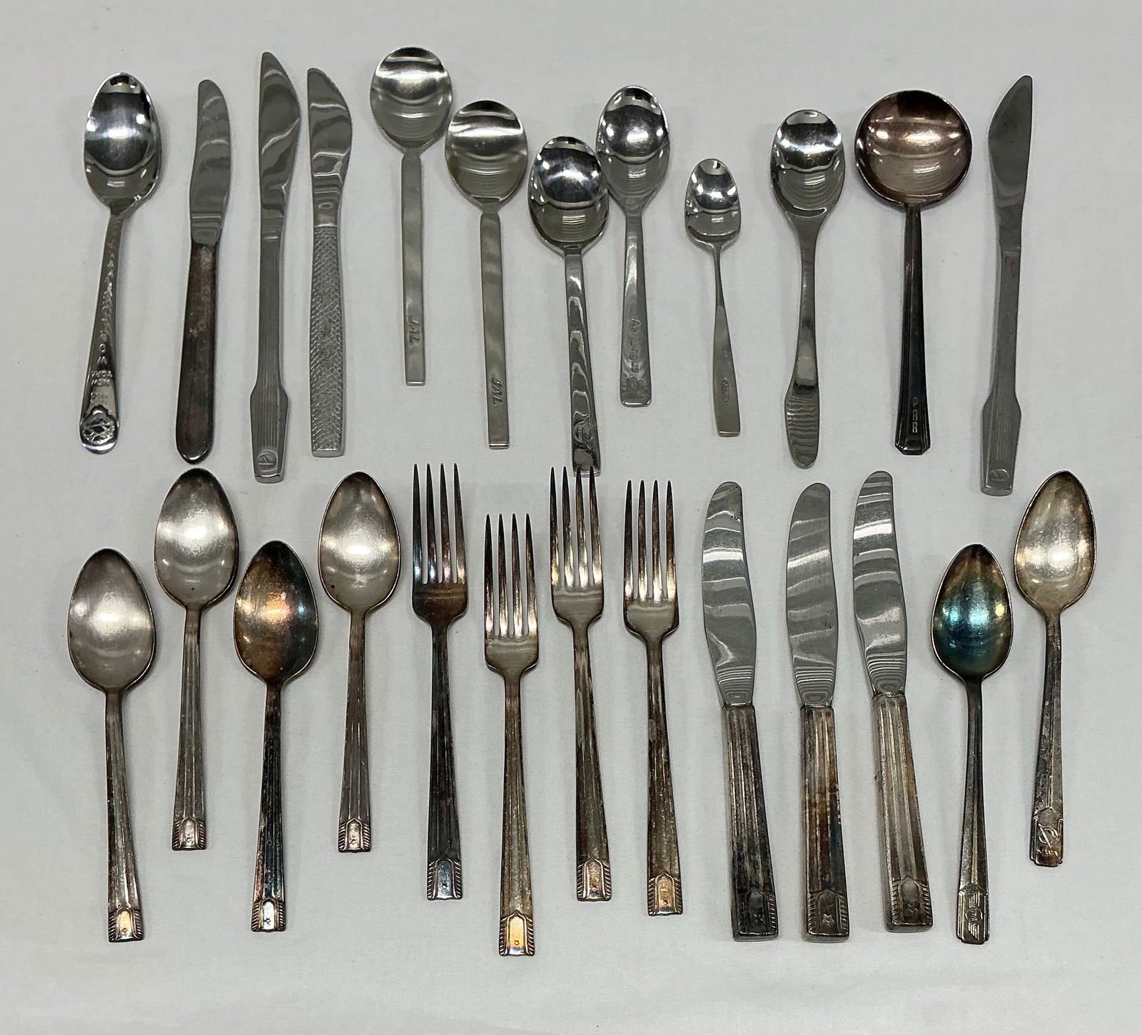 Vintage Aviation Airline Collectible Silverware & 1960s Worlds Fair Spoon (1 of 6)