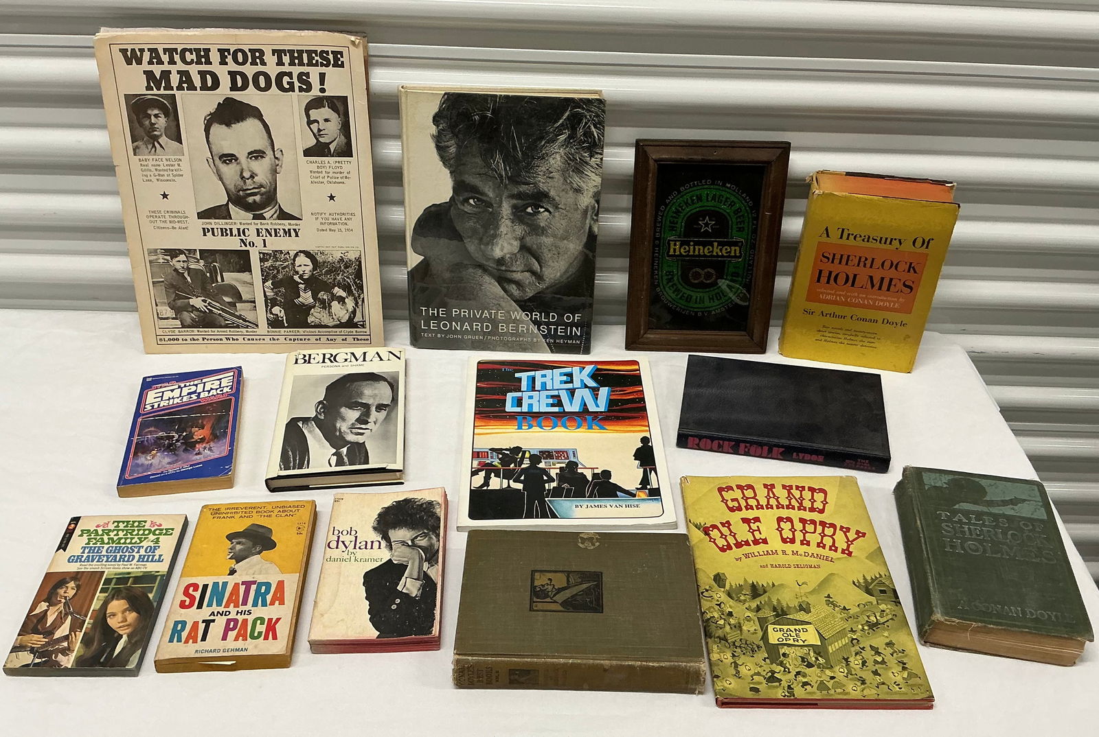 Vintage Books & Ephemera (1 of 6)