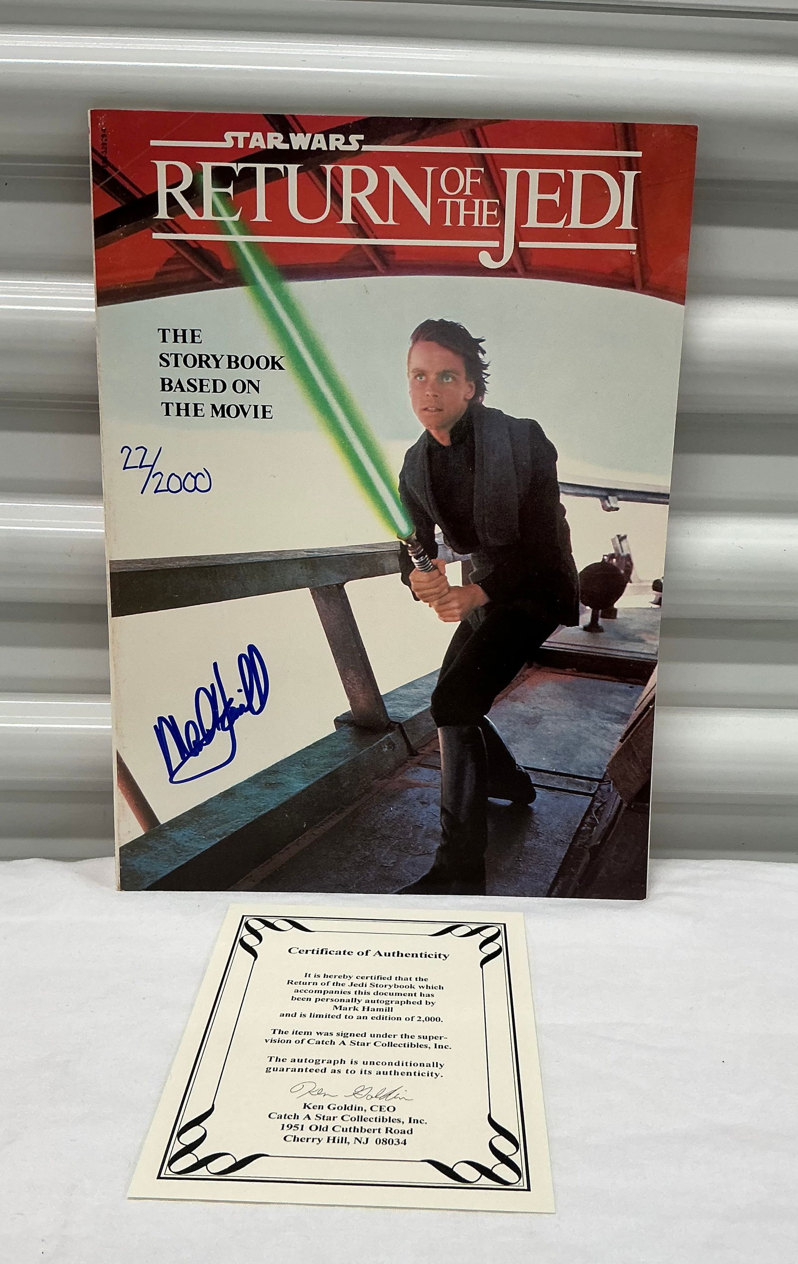Mark Hamill Autographed Return Of The Jedi Storybook (1 of 4)