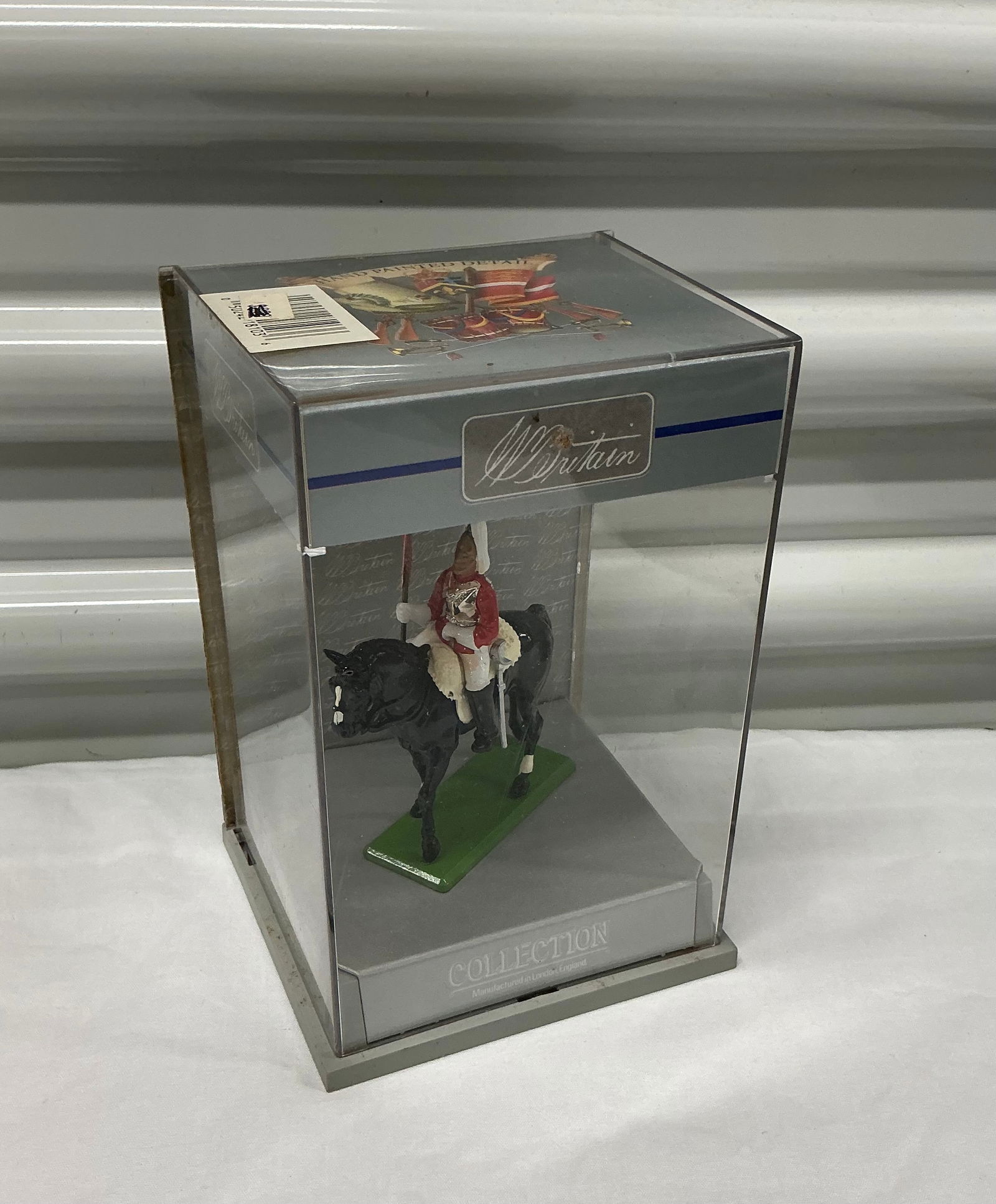 Britain Collection Hand Painted Mounted Cavalry Figure (1 of 4)