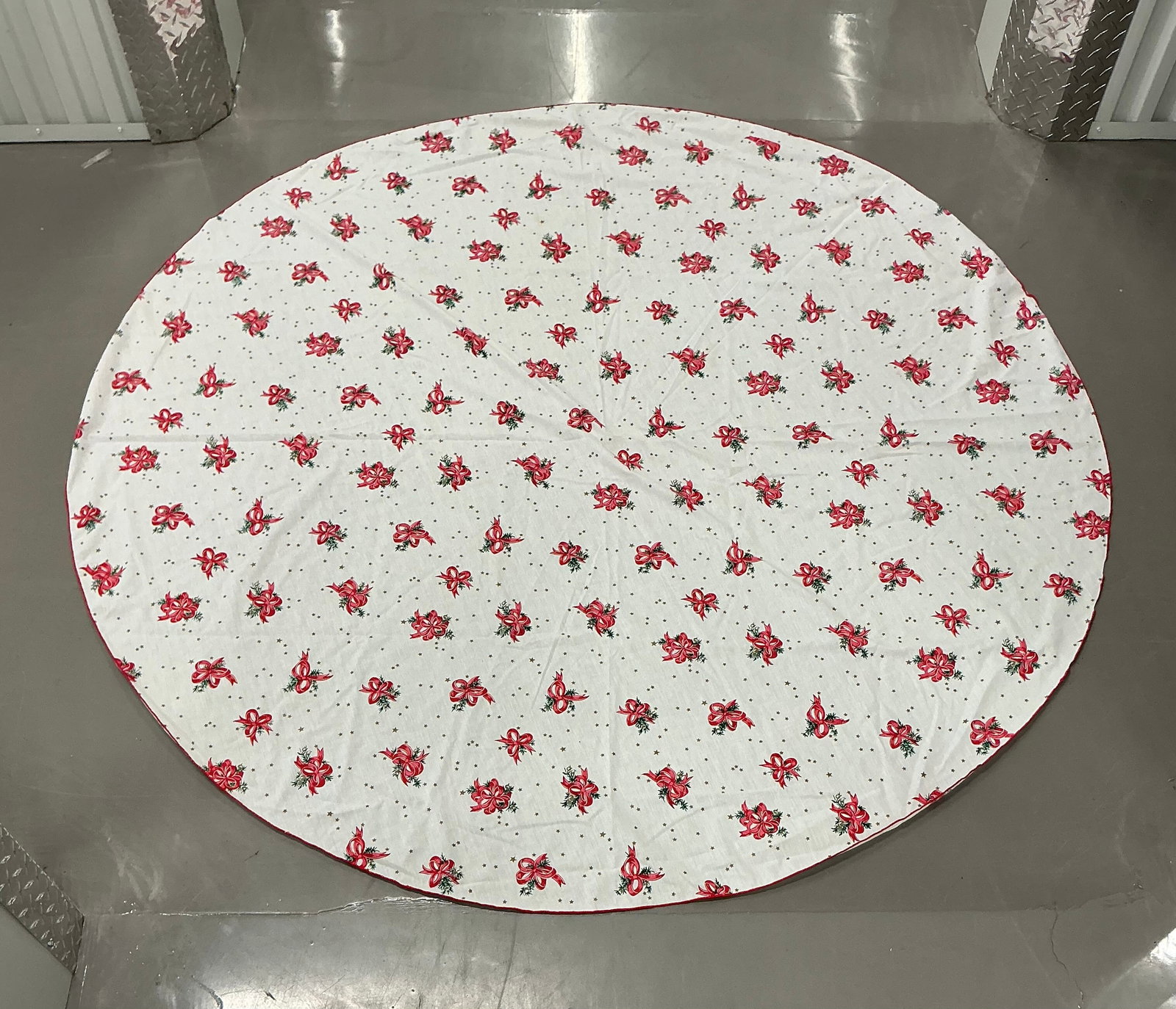 Vintage Christmas Bows Tablecloth: 68” across
