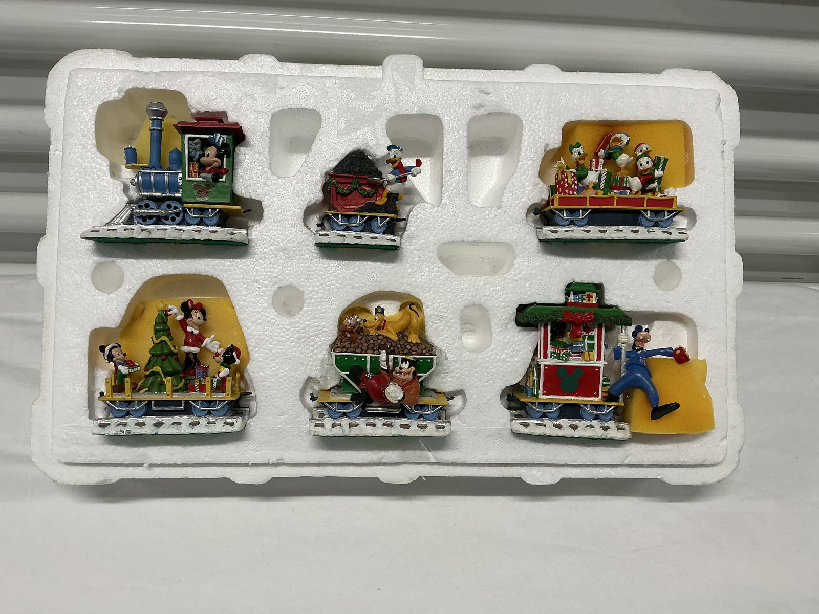 The Danbury Mint Mickey’s Christmas Train: Box 17x10.5