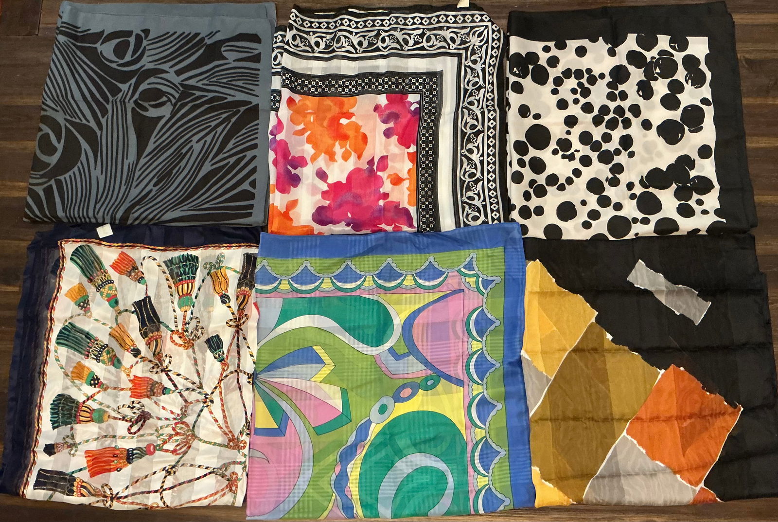 Vintage Italian Scarves (1 of 4)