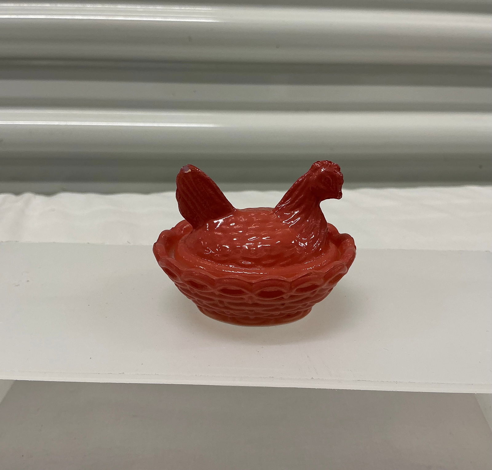 Pink Mini Hen On Nest (1 of 3)