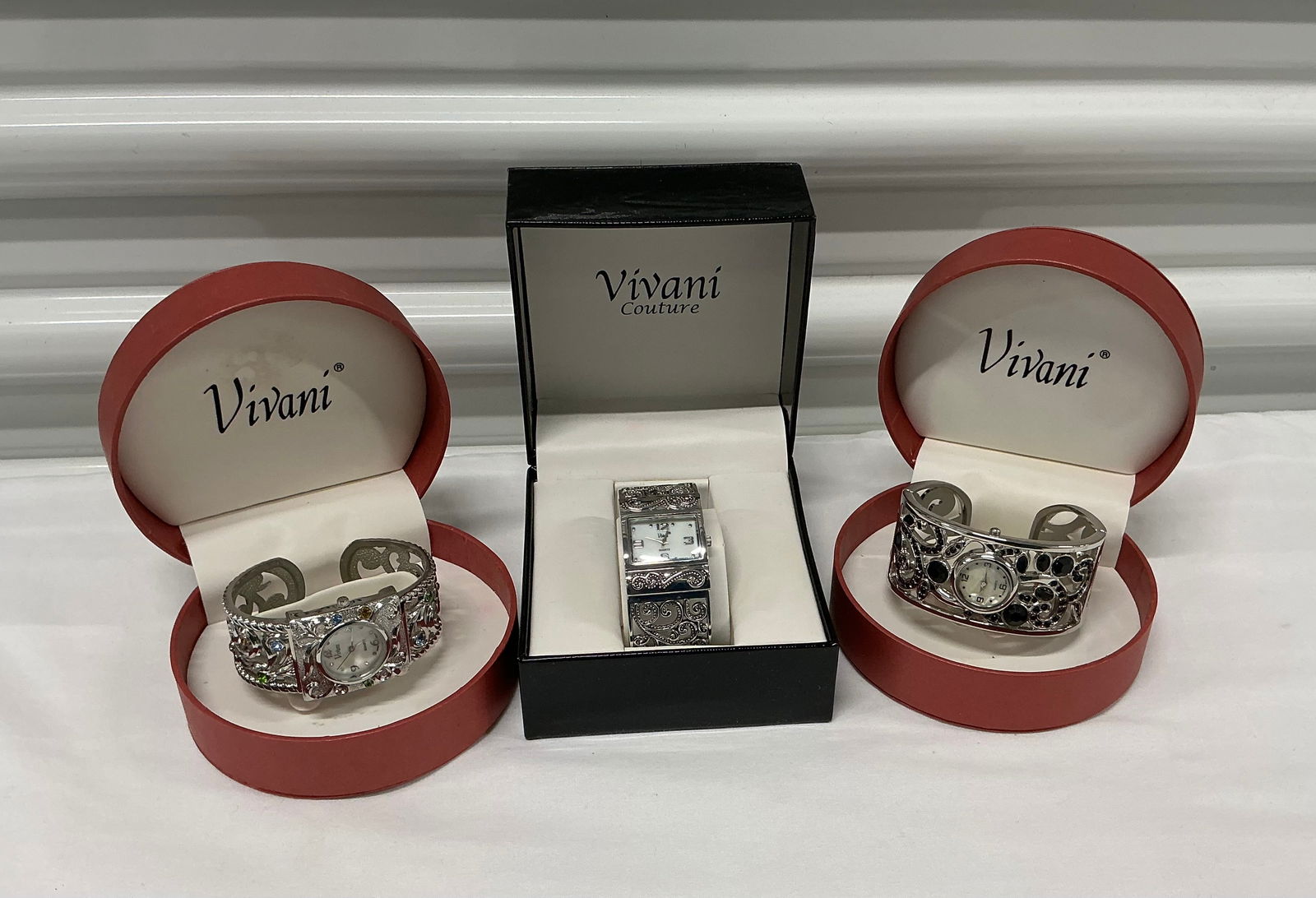 Vivani Couture Watches In The Boxes (1 of 5)