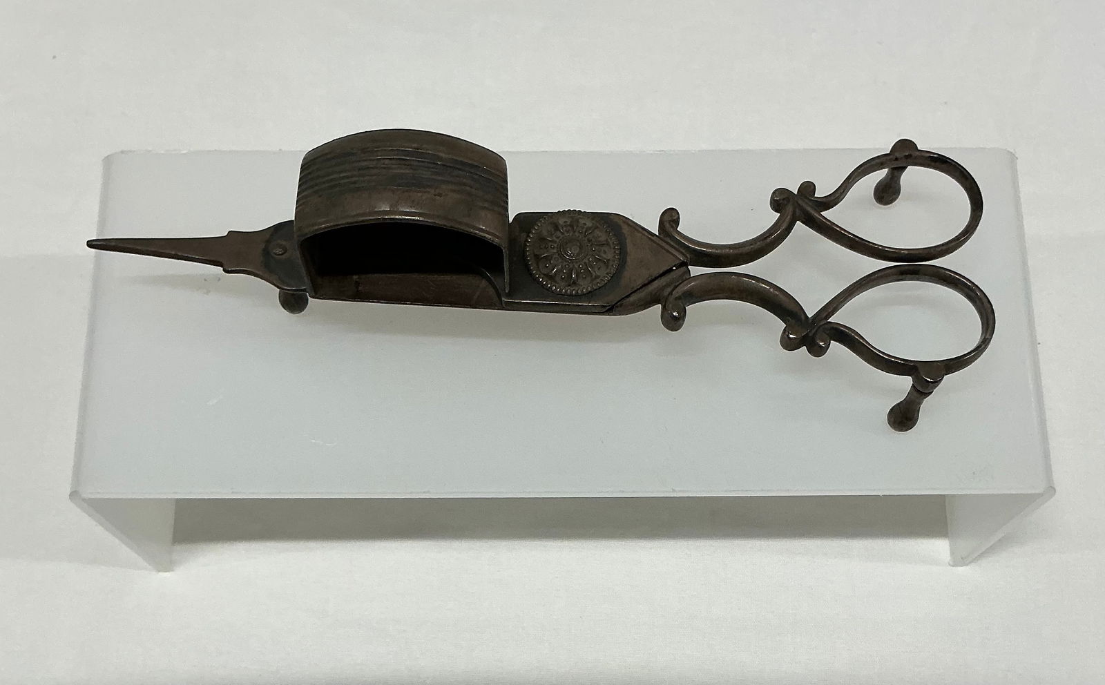 Vintage Scissor Candle Snuffer Wick Trimmer (1 of 4)