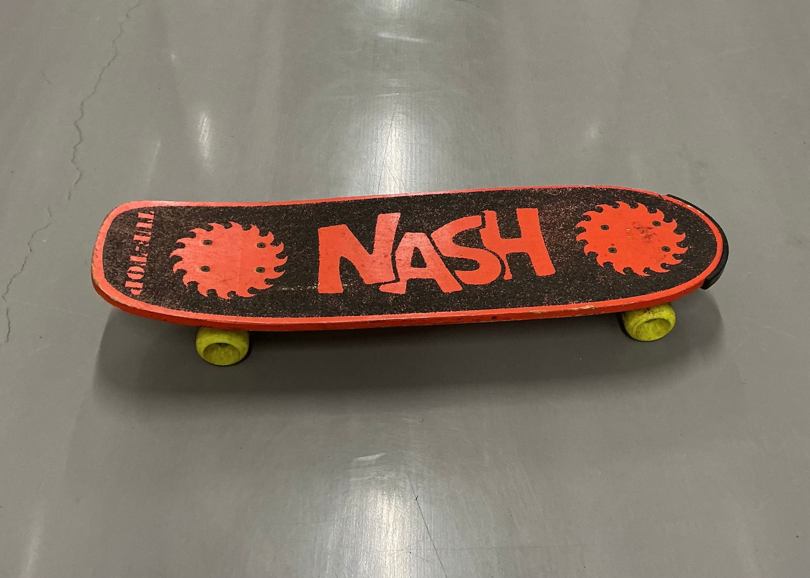 Nash Surf Bird Sidewalk Surfboard Skateboard