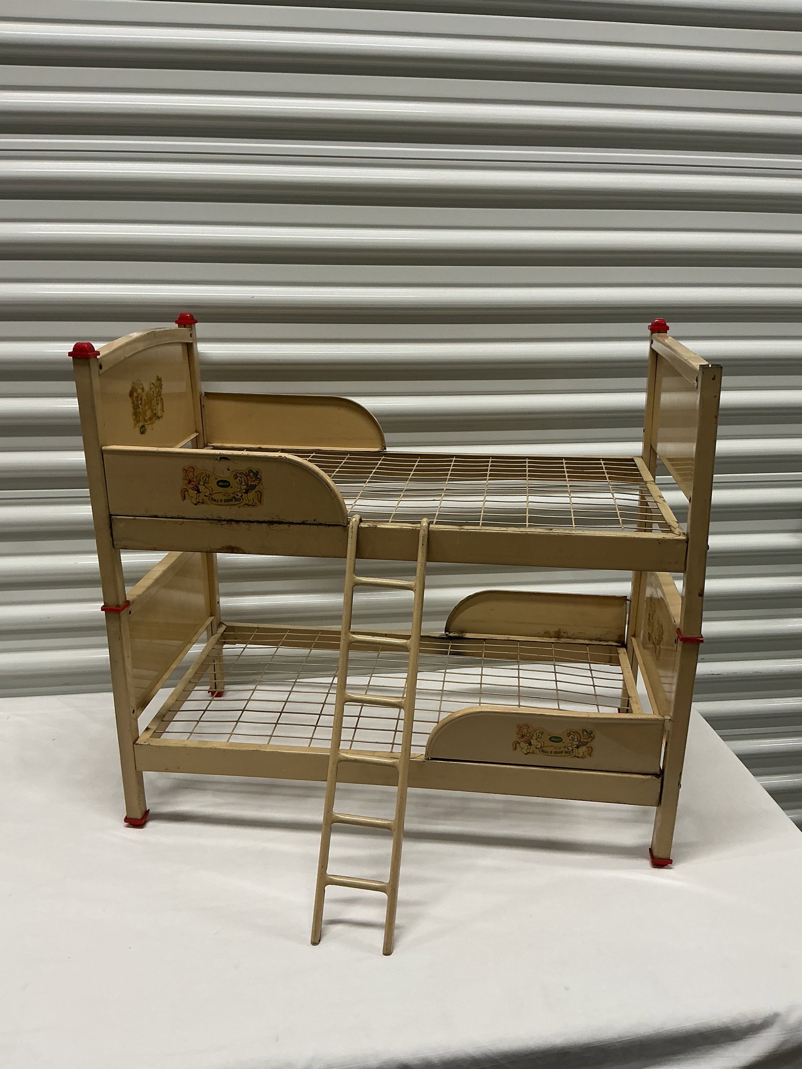 1950s Amsco Doll Bunk Bed: 26.5x23.5
