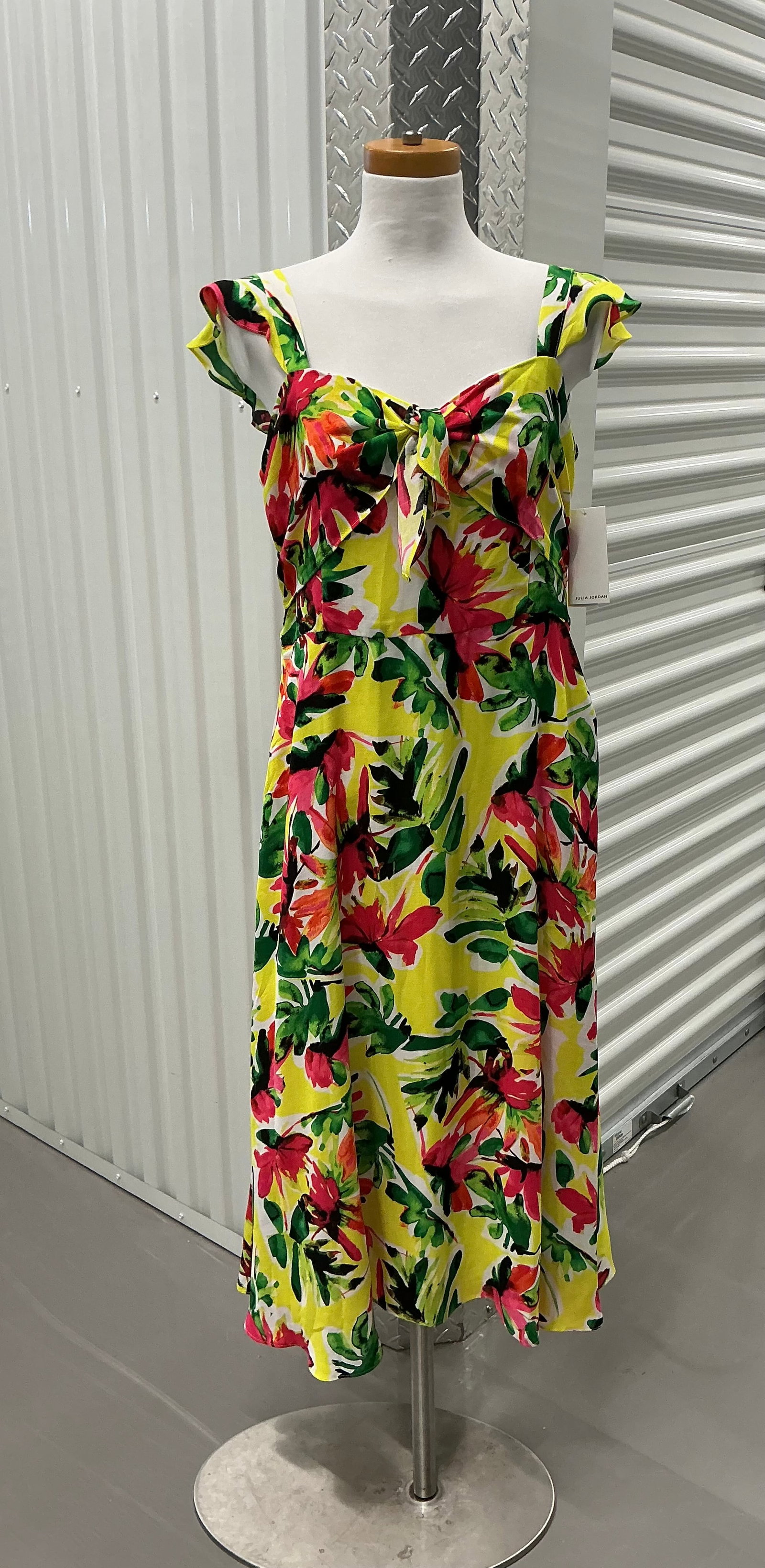 New With Tags Julia Jordan Dress: Size 12