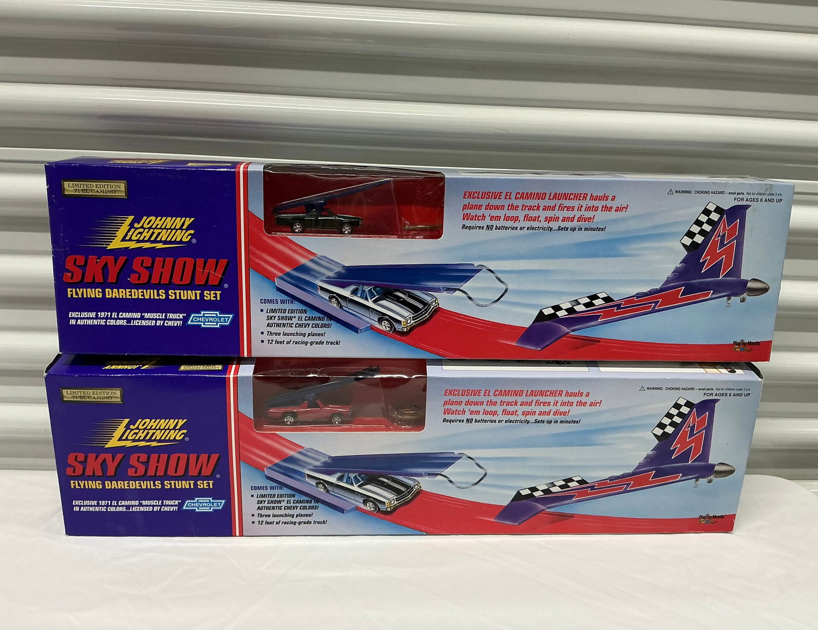 1995 Johnny Lightning Sky Show Flying Daredevil Stunt Sets (1 of 6)