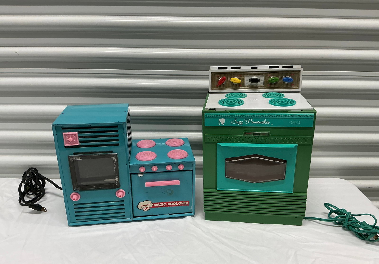 1960s Topper Suzy Homemaker & Argo Junior Chef Stove/Ovens: Untested