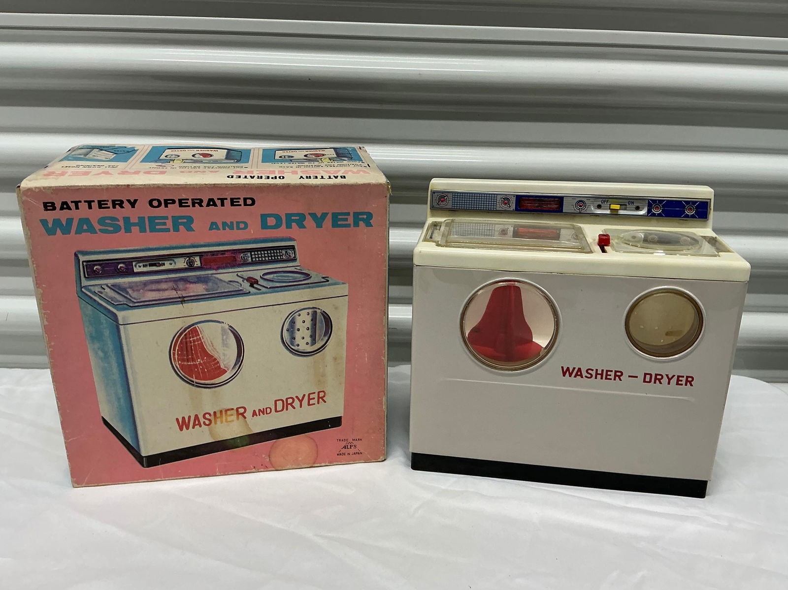 Vintage Alps Tin Toy Washer Dryer In Original Box (1 of 5)