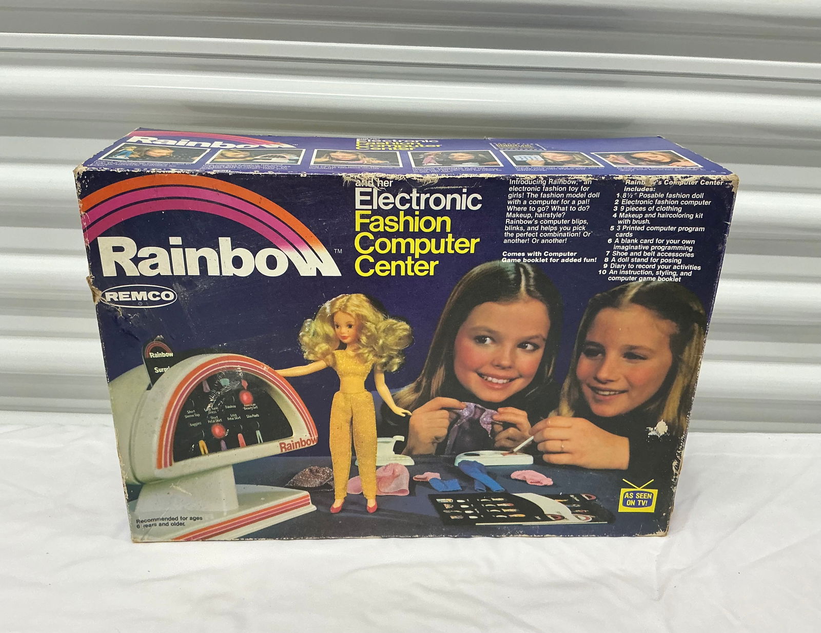 1979 Remco Rainbow And Her Electronic Fashion Computer Center (1 of 7)