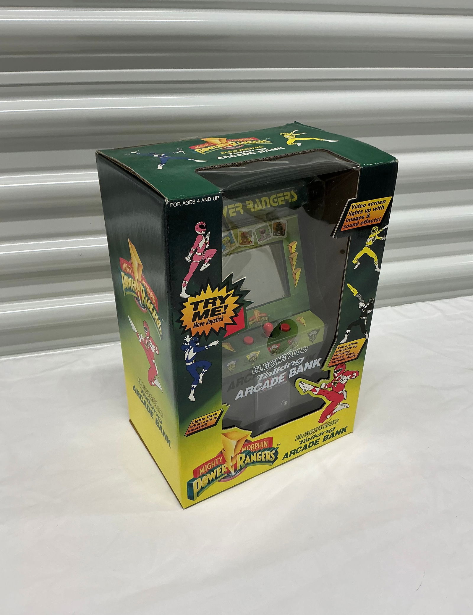 1994 Power Rangers Electronic Talking Arcade Bank (1 of 6)