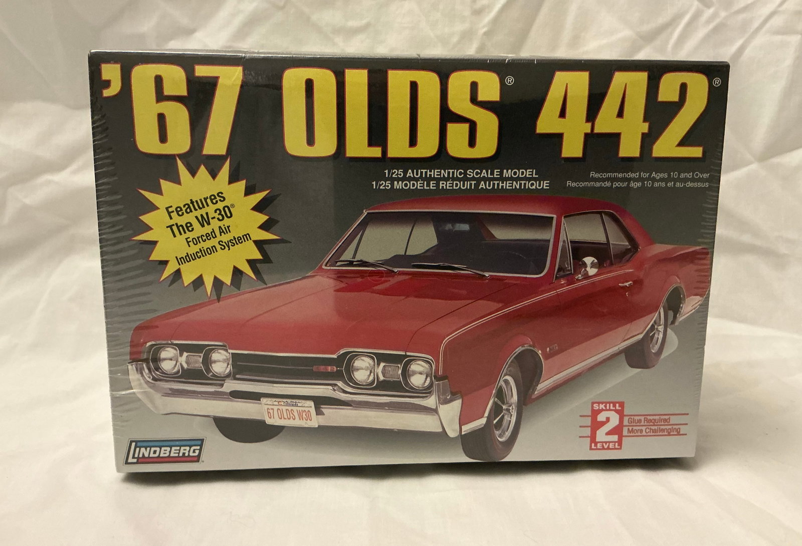 SEALED Lindberg 67 Olds 442 W-30 Model Kit: 1990s