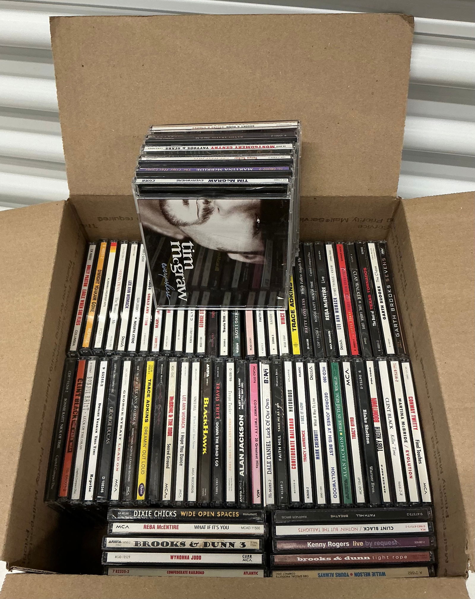 Box Full Of Vintage Country CDs (1 of 4)