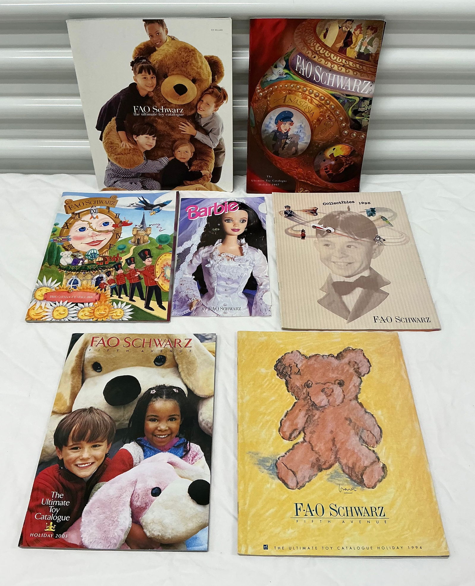 1990s FAO Schwarz Toy Catalogues: 1990s, 2004