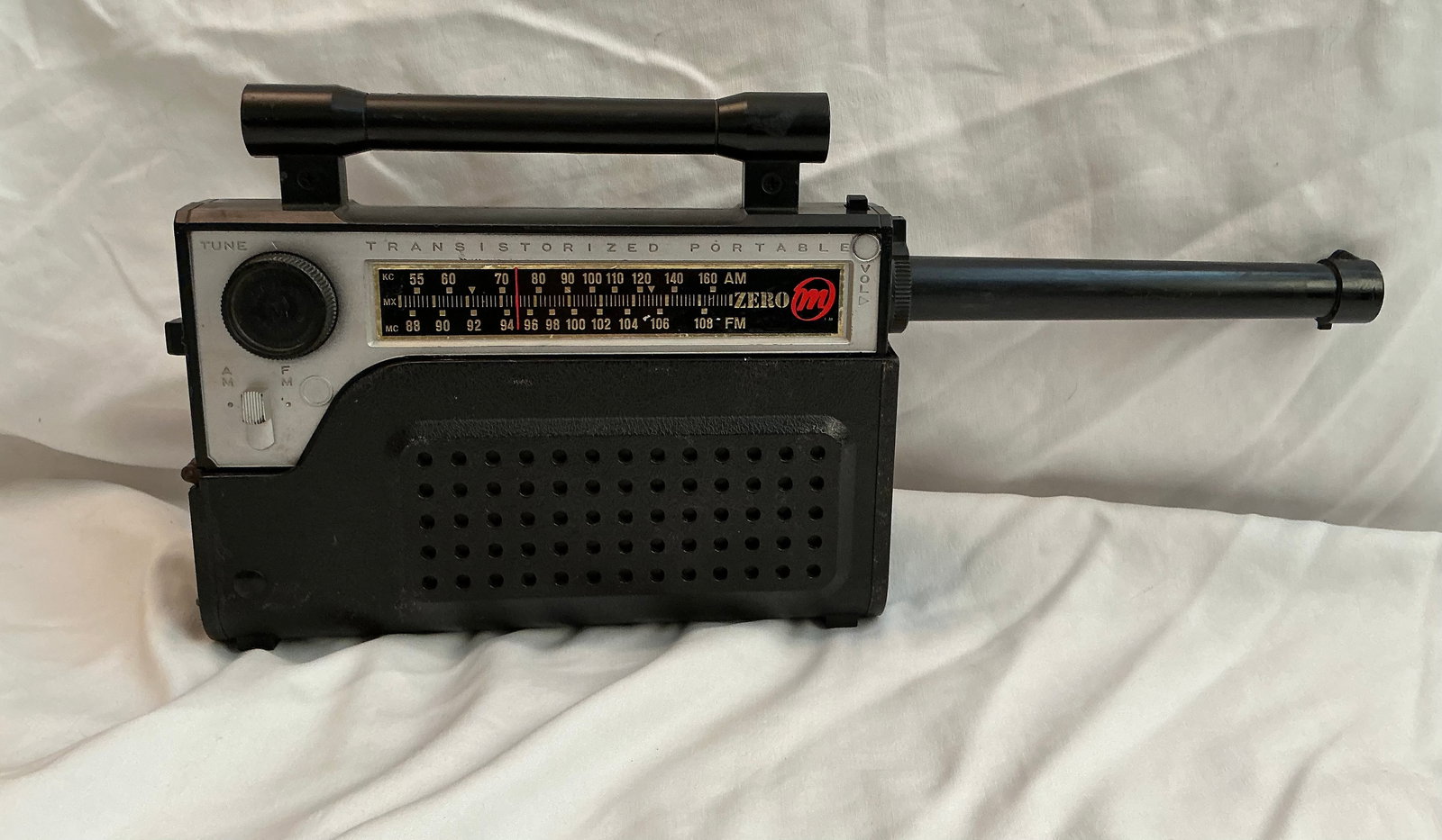 1964 Mattel Agent Zero Transistor Radio Spy Rifle: Cap Gun Untested
