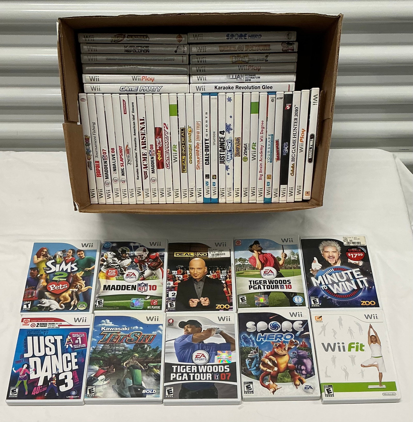 Box Full Of Wii Video Games: Unchecked/Untested