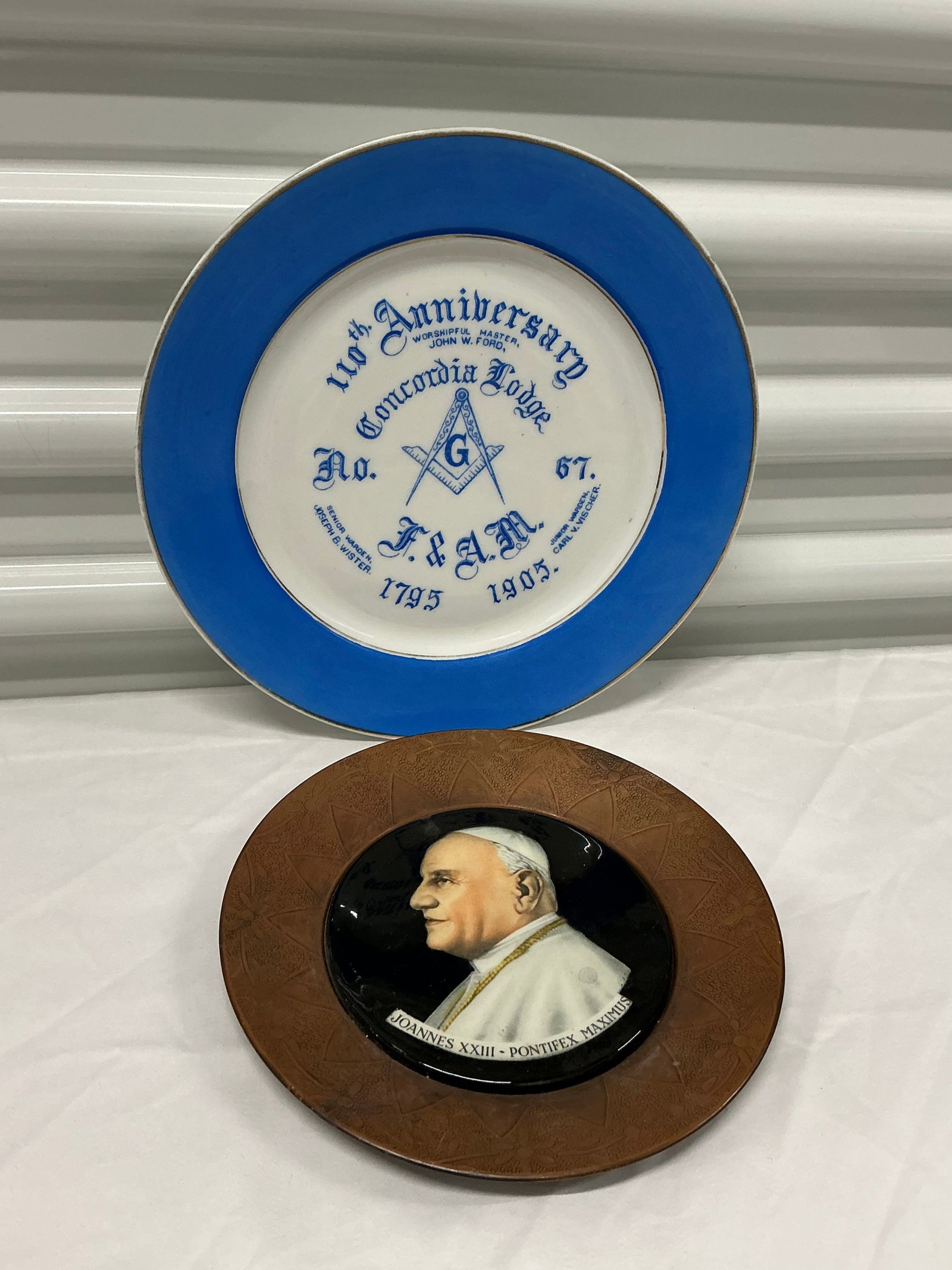 Antique Masonic Limoges France Porcelain Plate & Pope John 24th Plate (1 of 5)