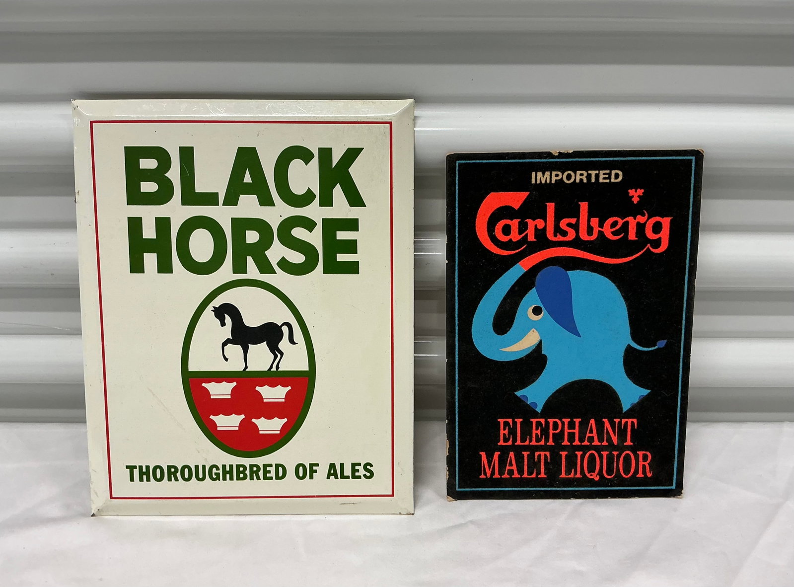Rare Carlsberg Elephant Blacklight Felt & Metal Black Horse Ale Ads (1 of 6)