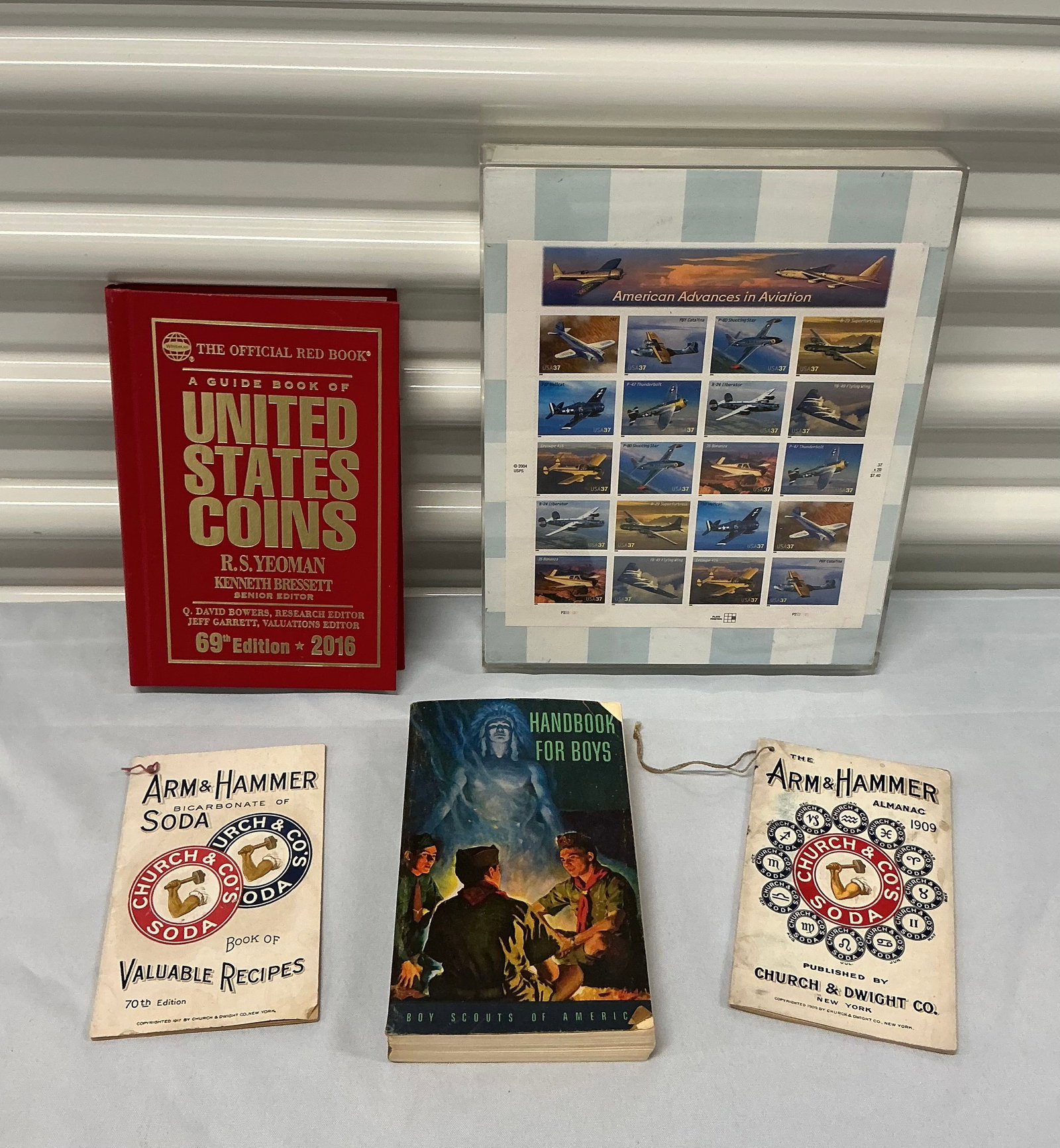 Early 1900s Arm & Hammer Almanac Ad Booklets Stamps Ephemera (1 of 4)