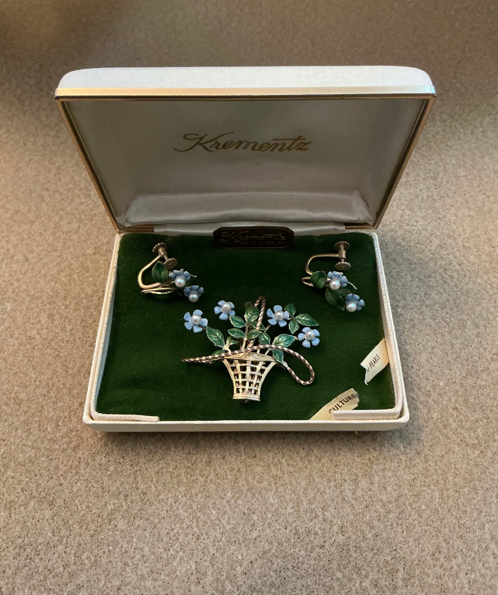 Krementz 14K Gold Overlay & Cultured Pearls Brooch & Earring Set: Screw Back Earrings