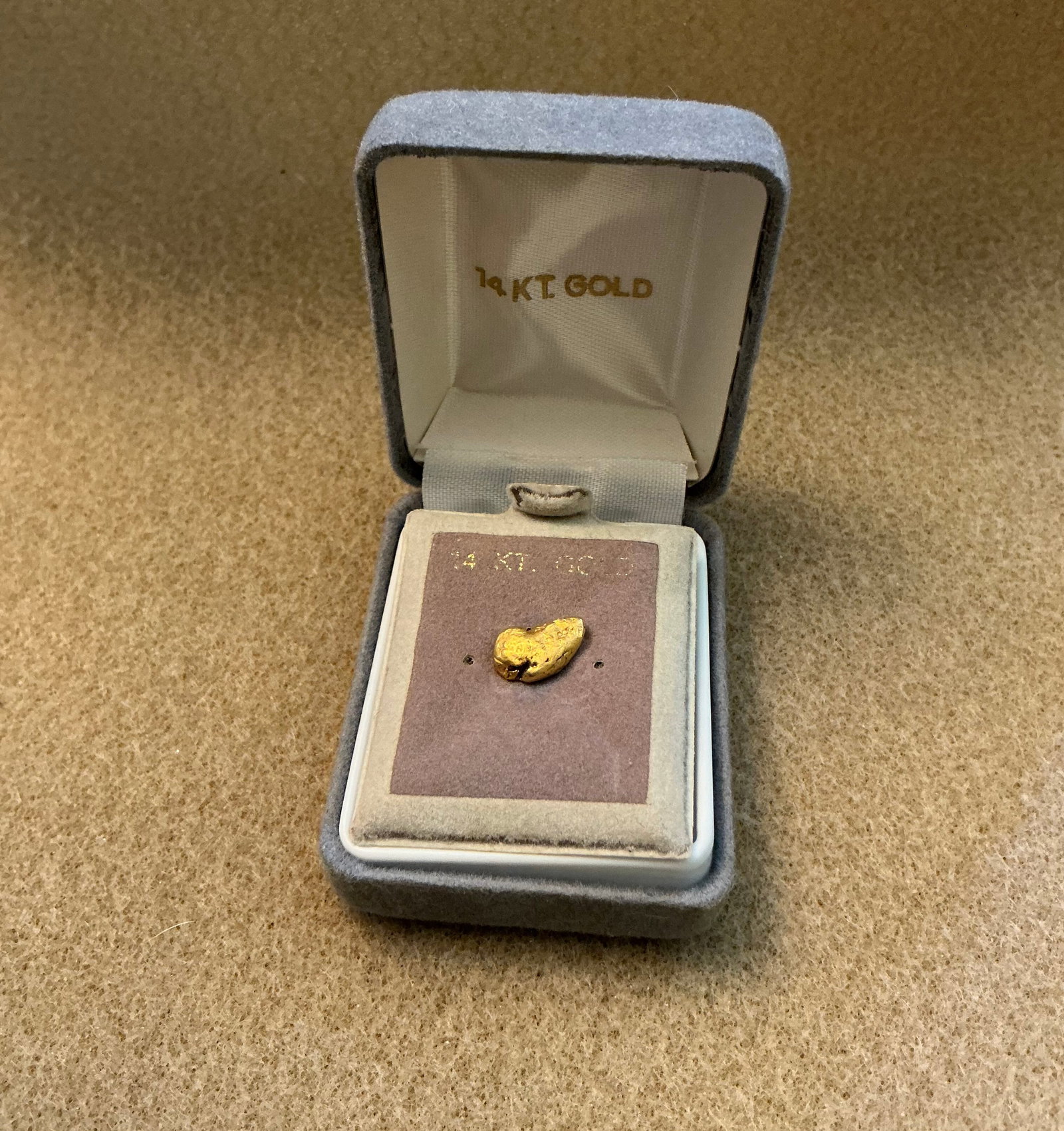 Gold Nugget Tie Tack: Unmarked
